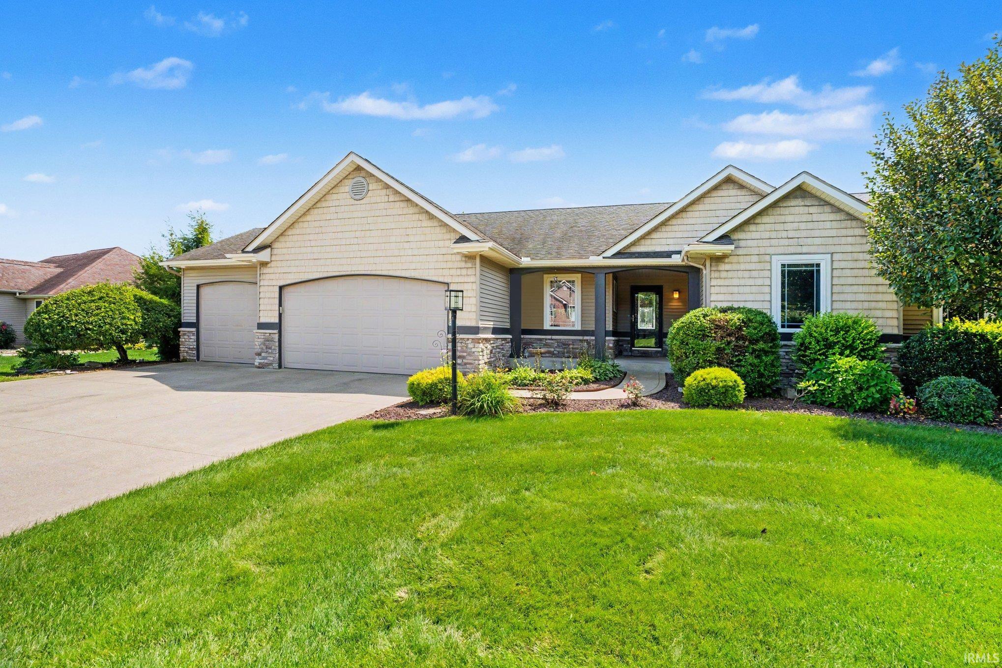 1st image of 30056 Quail Pointe Dr, Granger, IN 46530 | MLS# 202634785
