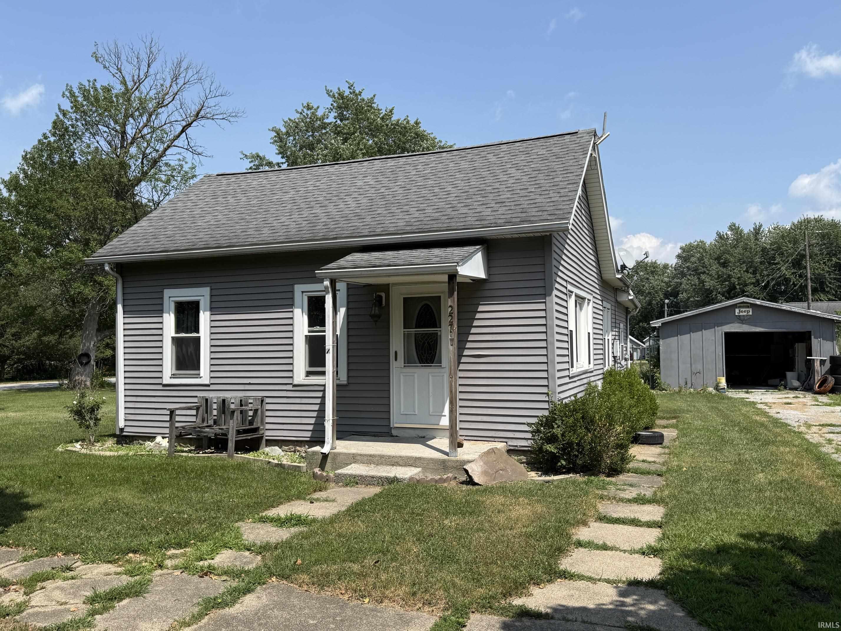 1st image of 227 N Brooks St, Francesville, IN 47946 | MLS# 202634801