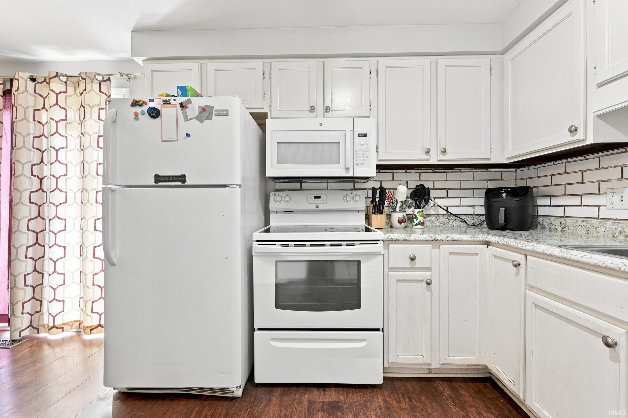 Photo 8 of 2704 Southway Drive