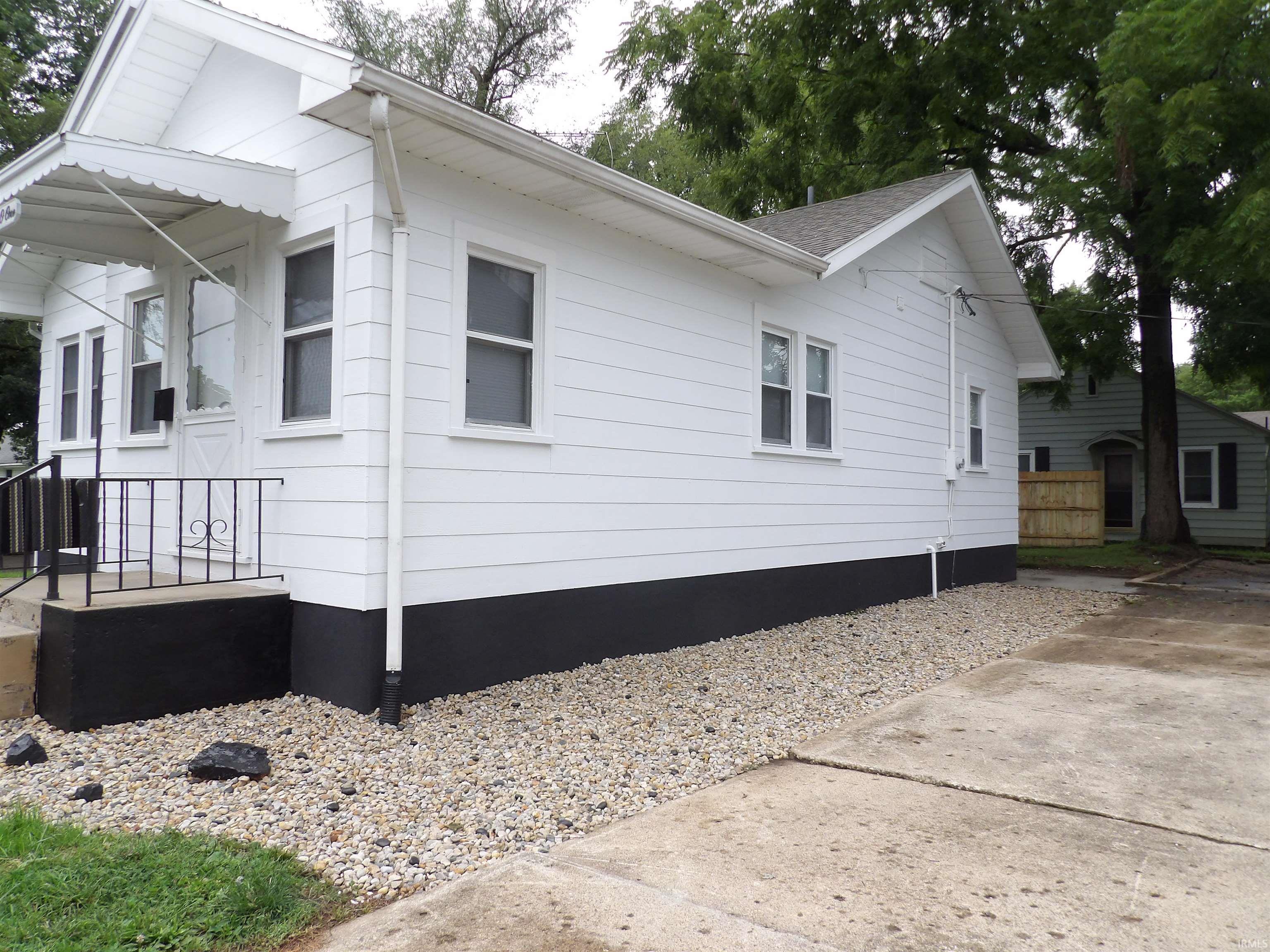 23rd image of 301 N Light St, Muncie, IN 47303 | MLS# 202634823