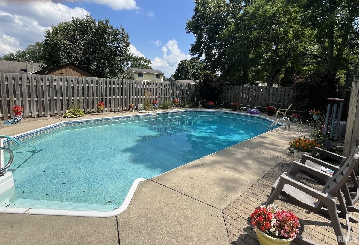3rd image of 30889 Ridgeview Dr, Elkhart, IN 46517 | MLS# 202634875
