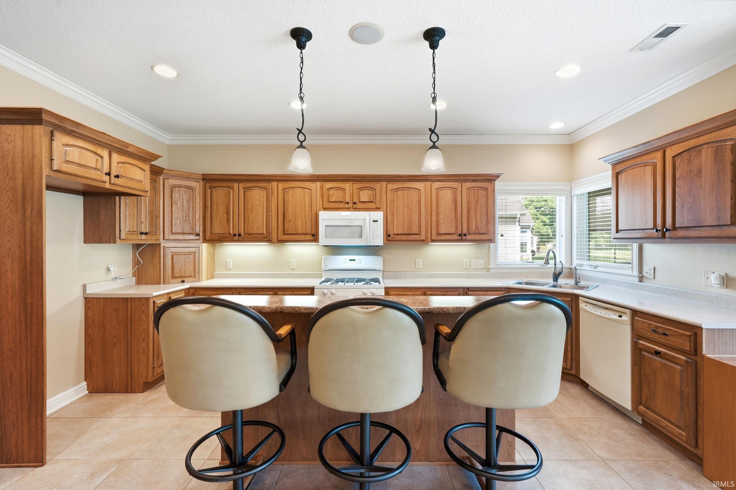 Photo 14 of 4111 Foxknoll Cove