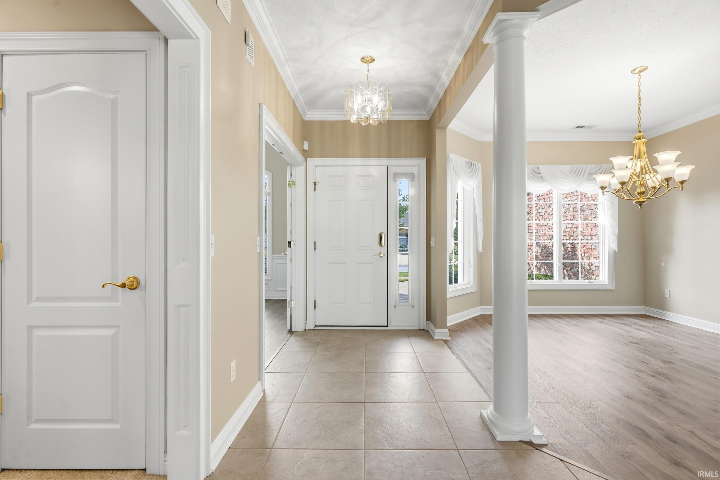 Photo 4 of 4111 Foxknoll Cove