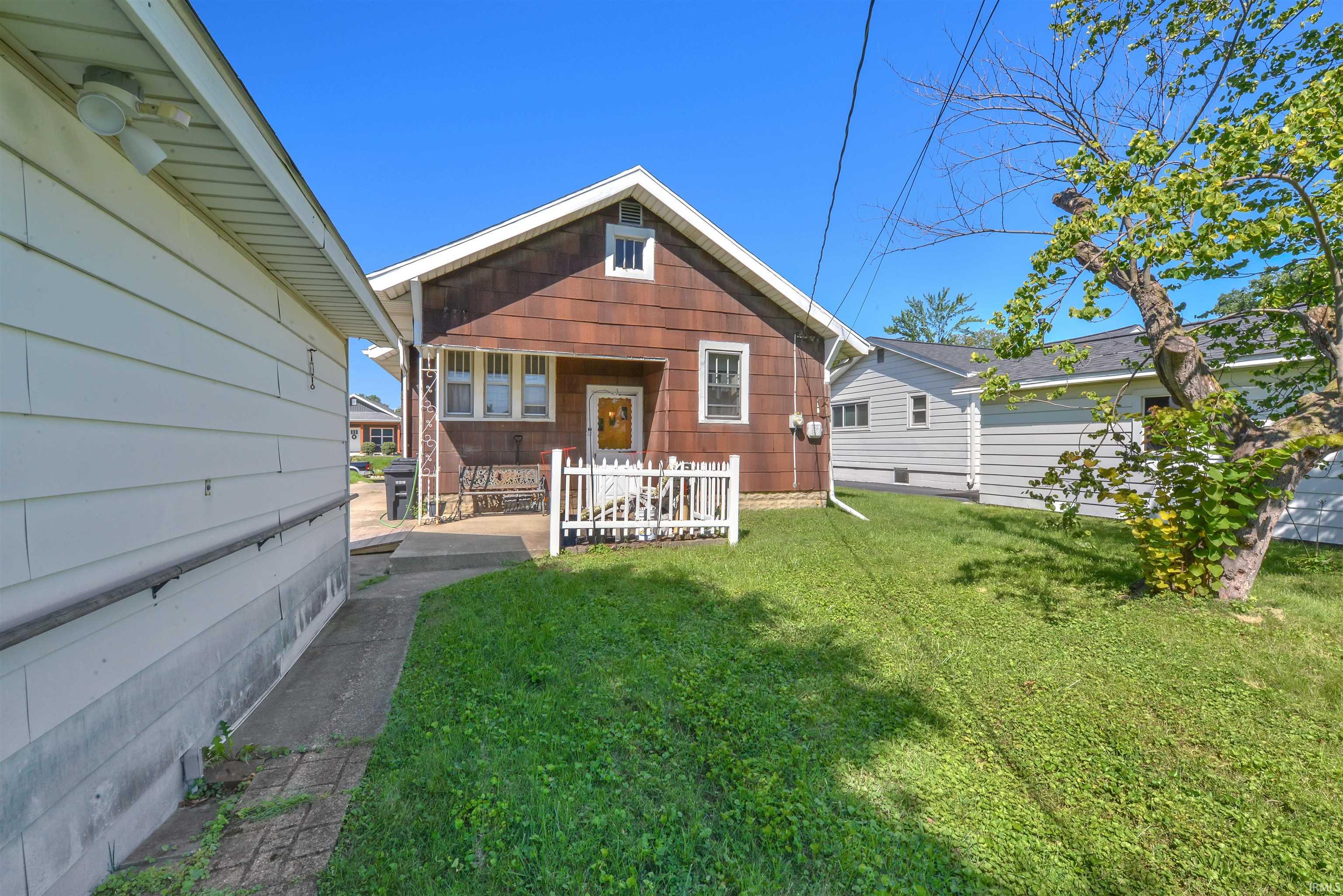 28th image of 127 S 29th St, Lafayette, IN 47904 | MLS# 202634900