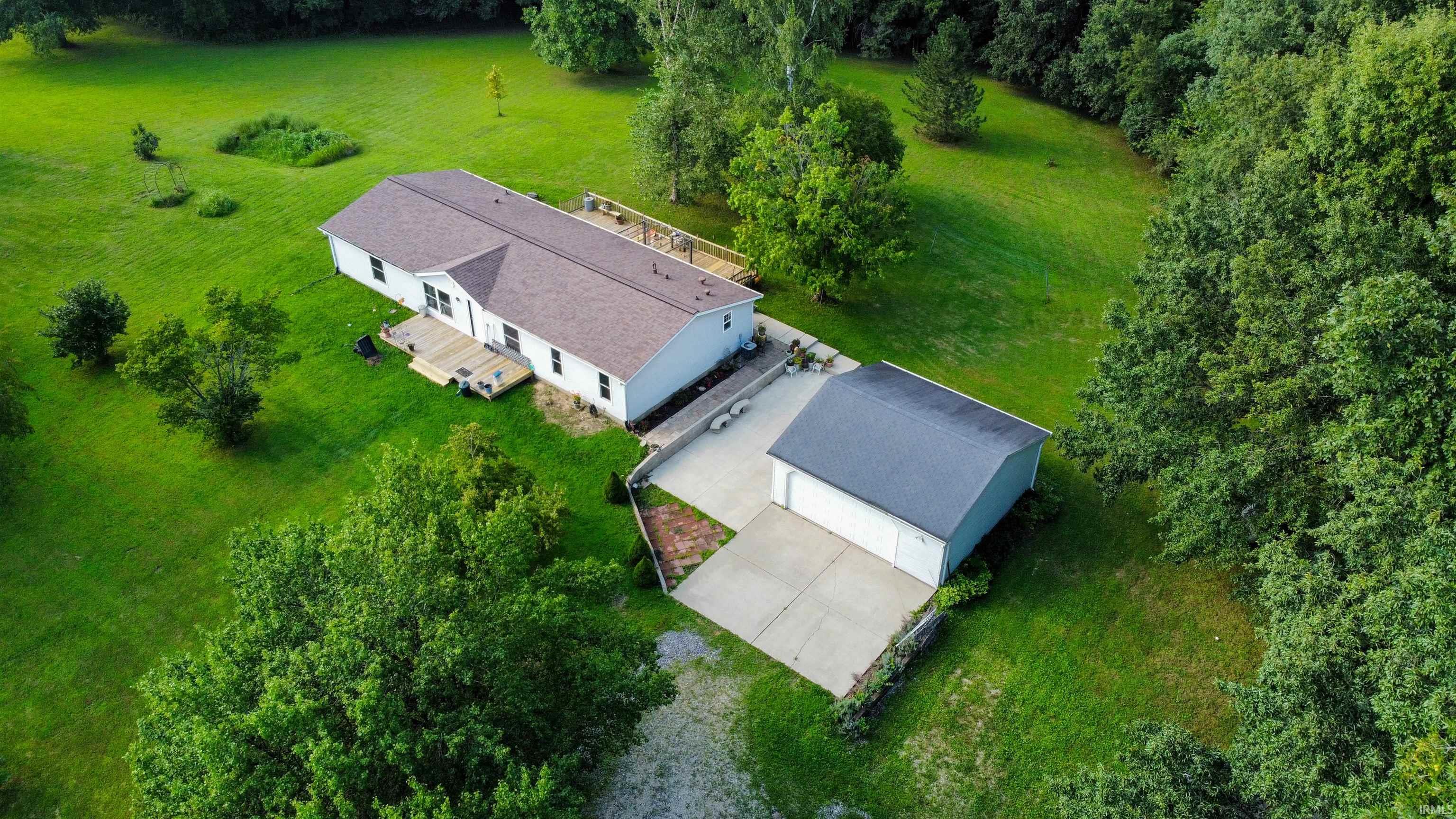 3rd image of 2930 E Third St, West Lebanon, IN 47991 | MLS# 202634915