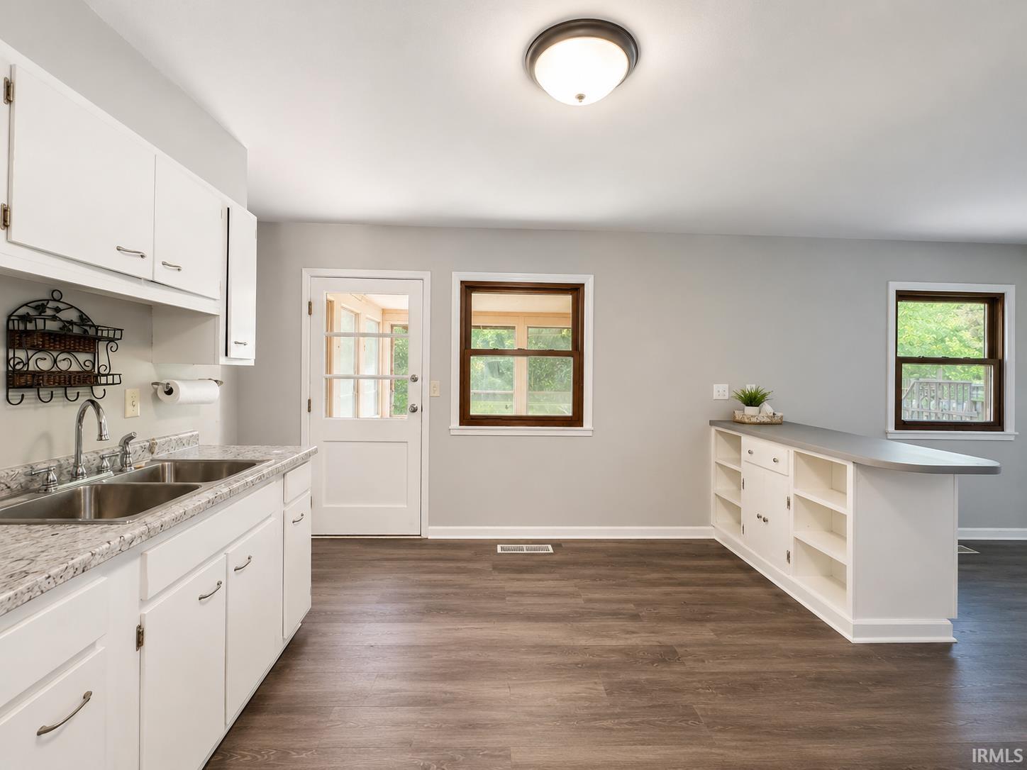 5th image of 4141 Sandhurst Dr, Fort Wayne, IN 46815 | MLS# 202634930