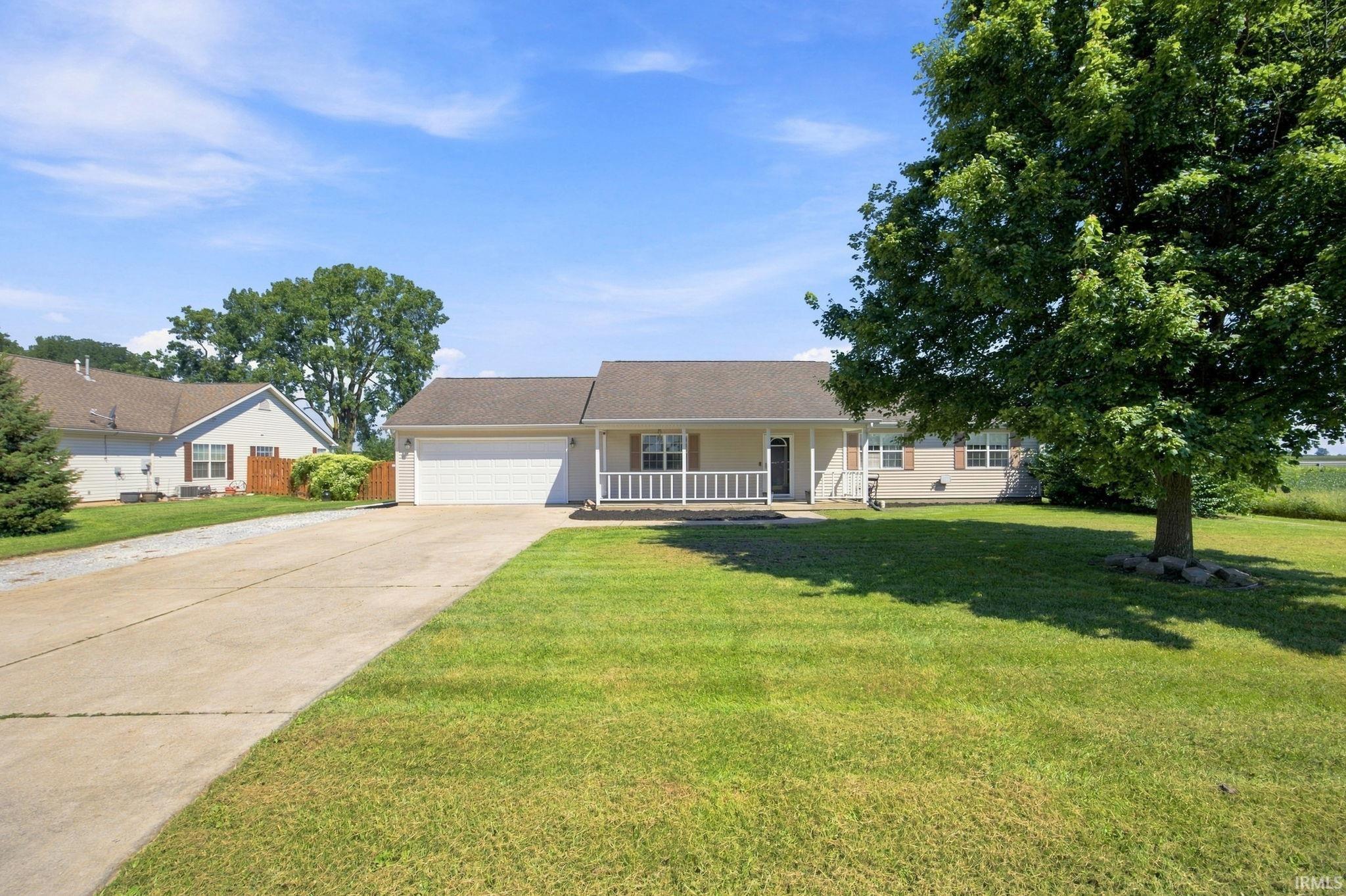41st image of 415 E Briar St, Otterbein, IN 47970 | MLS# 202634934