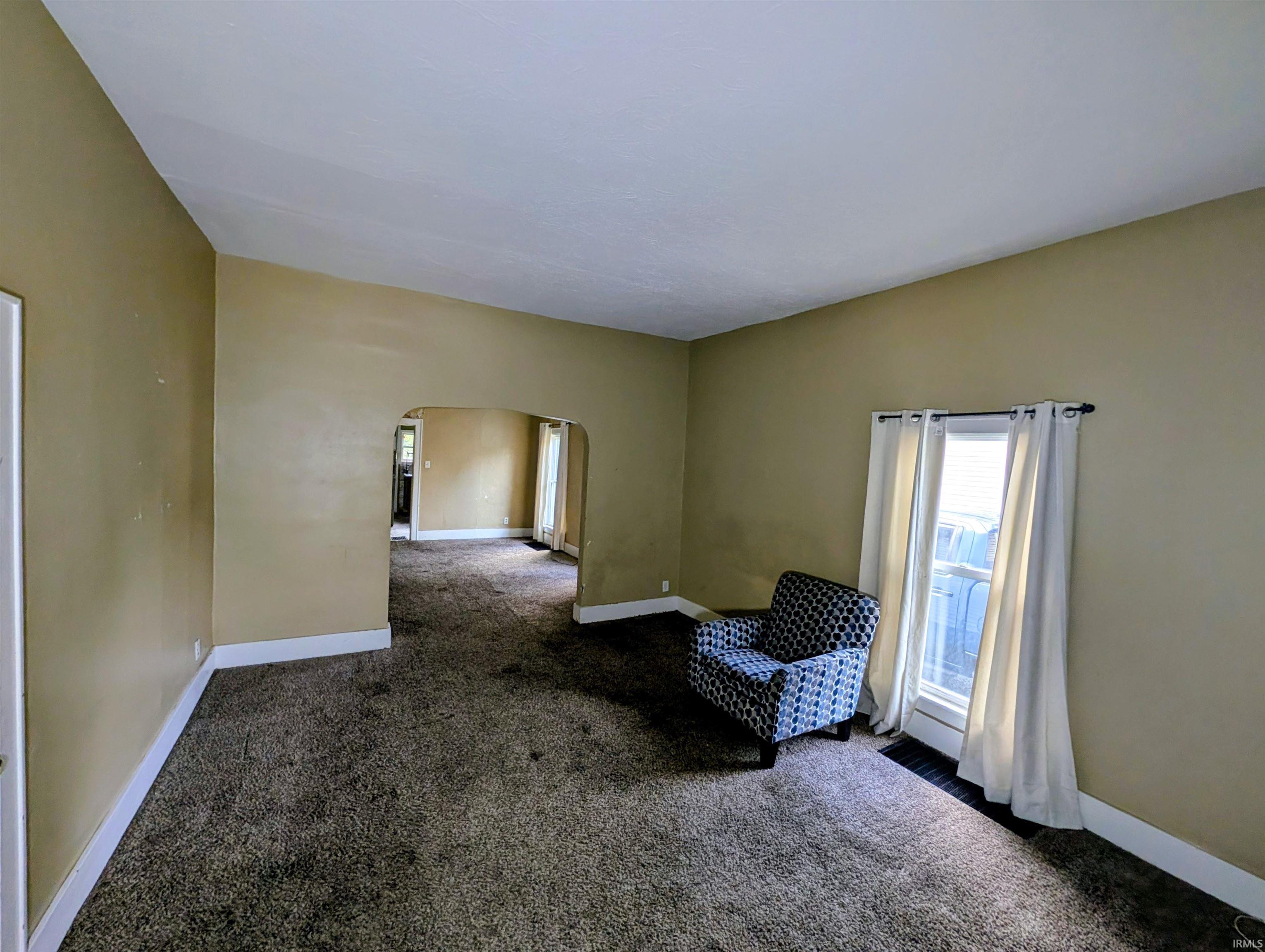 3rd image of 609 W Franklin St, Elkhart, IN 46516 | MLS# 202634998