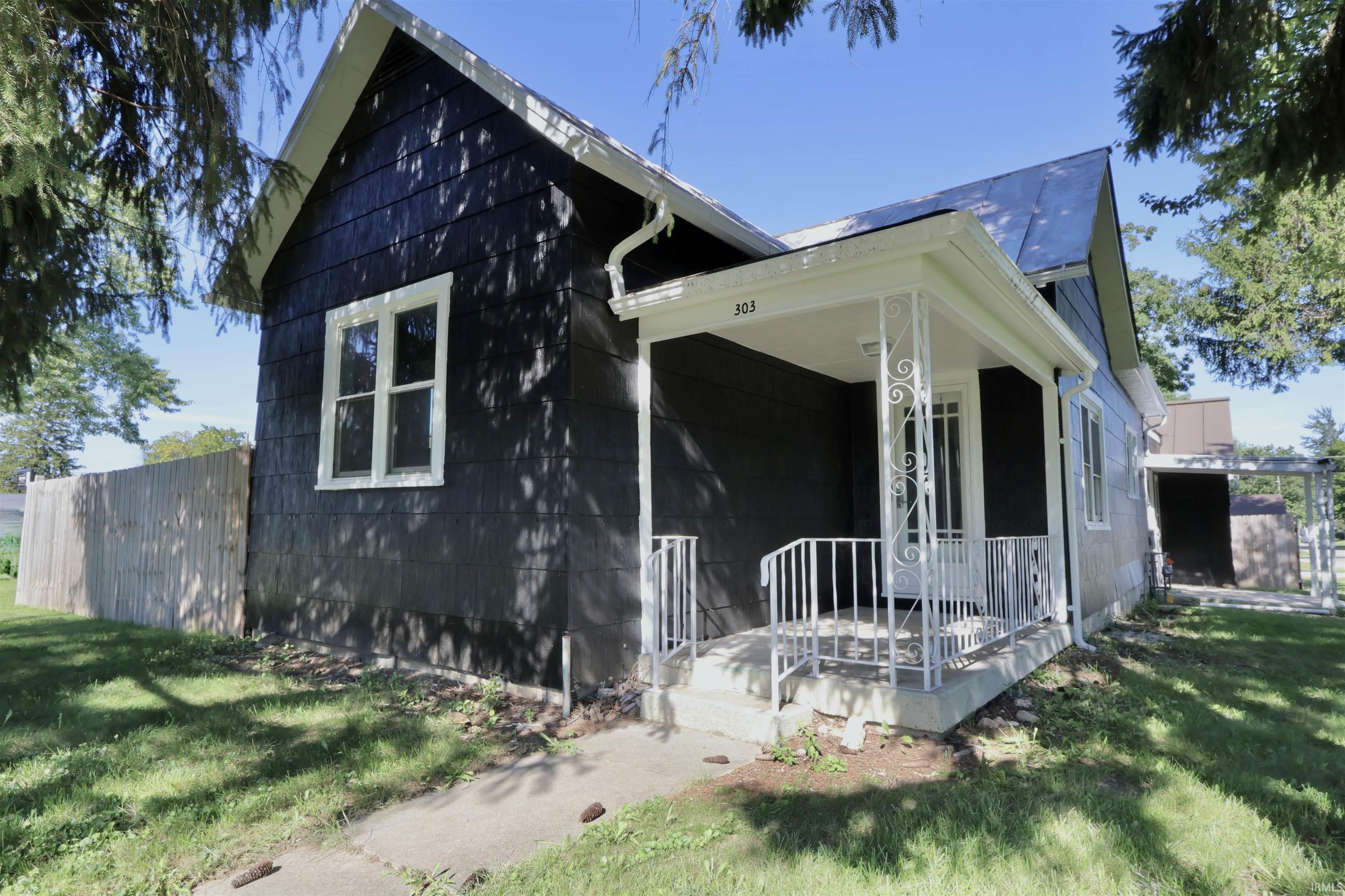 1st image of 303 N Fulton St, Parker City, IN 47368 | MLS# 202635048