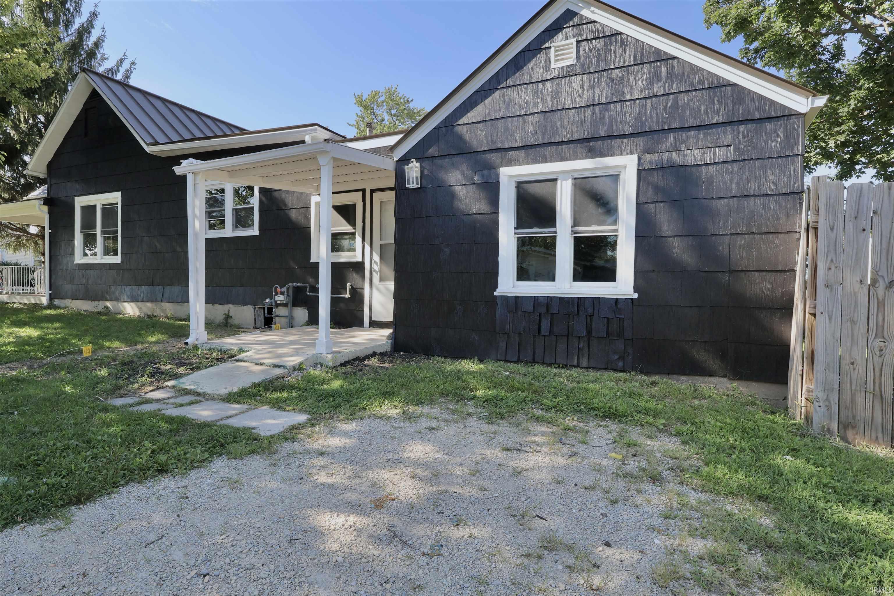 3rd image of 303 N Fulton St, Parker City, IN 47368 | MLS# 202635048