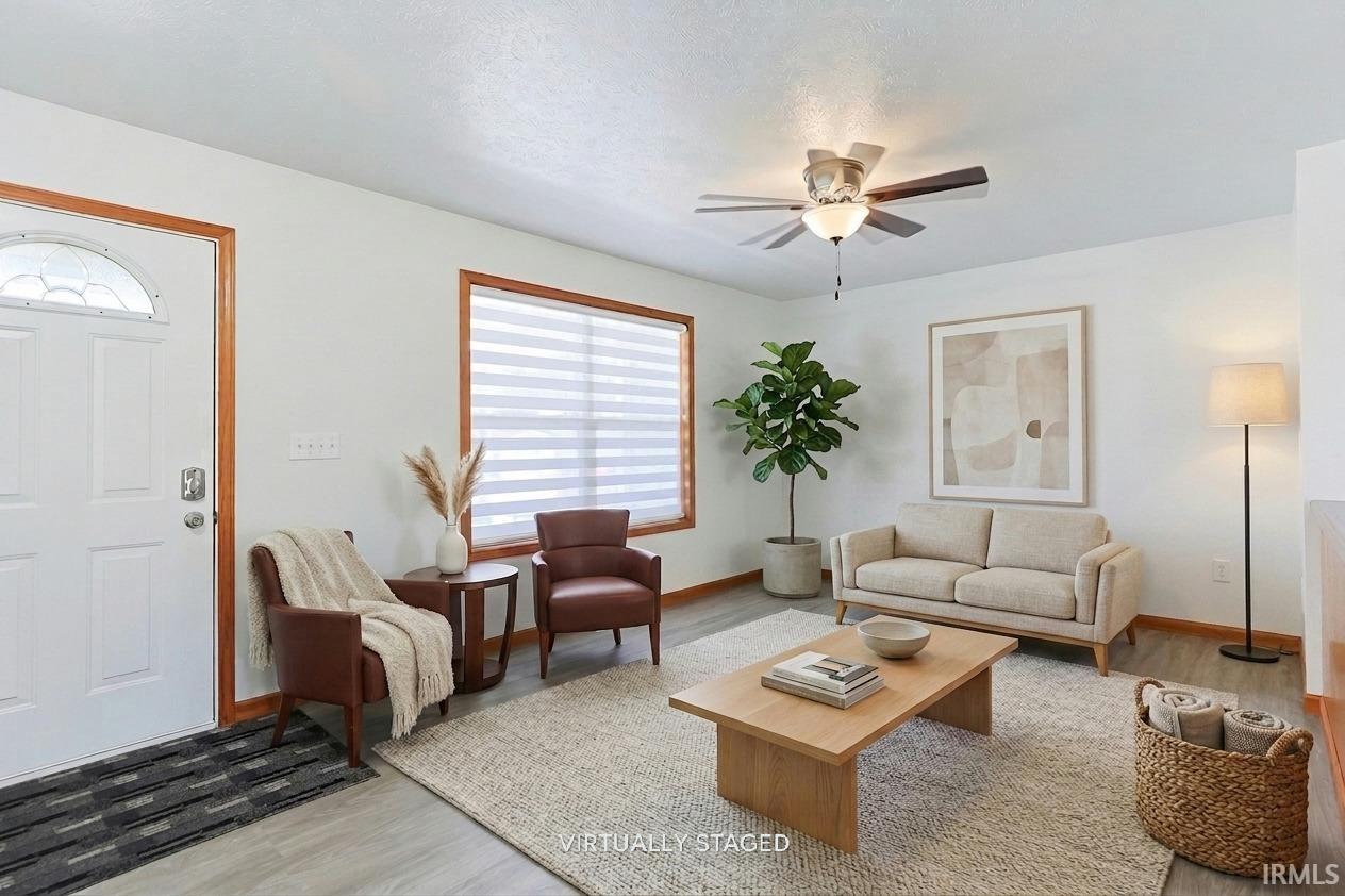 Photo 3 of Sale Pending at 213 S Grand St, Lakeville, IN 46536 | MLS# 202635116 | Listing updated on 2026-09-29