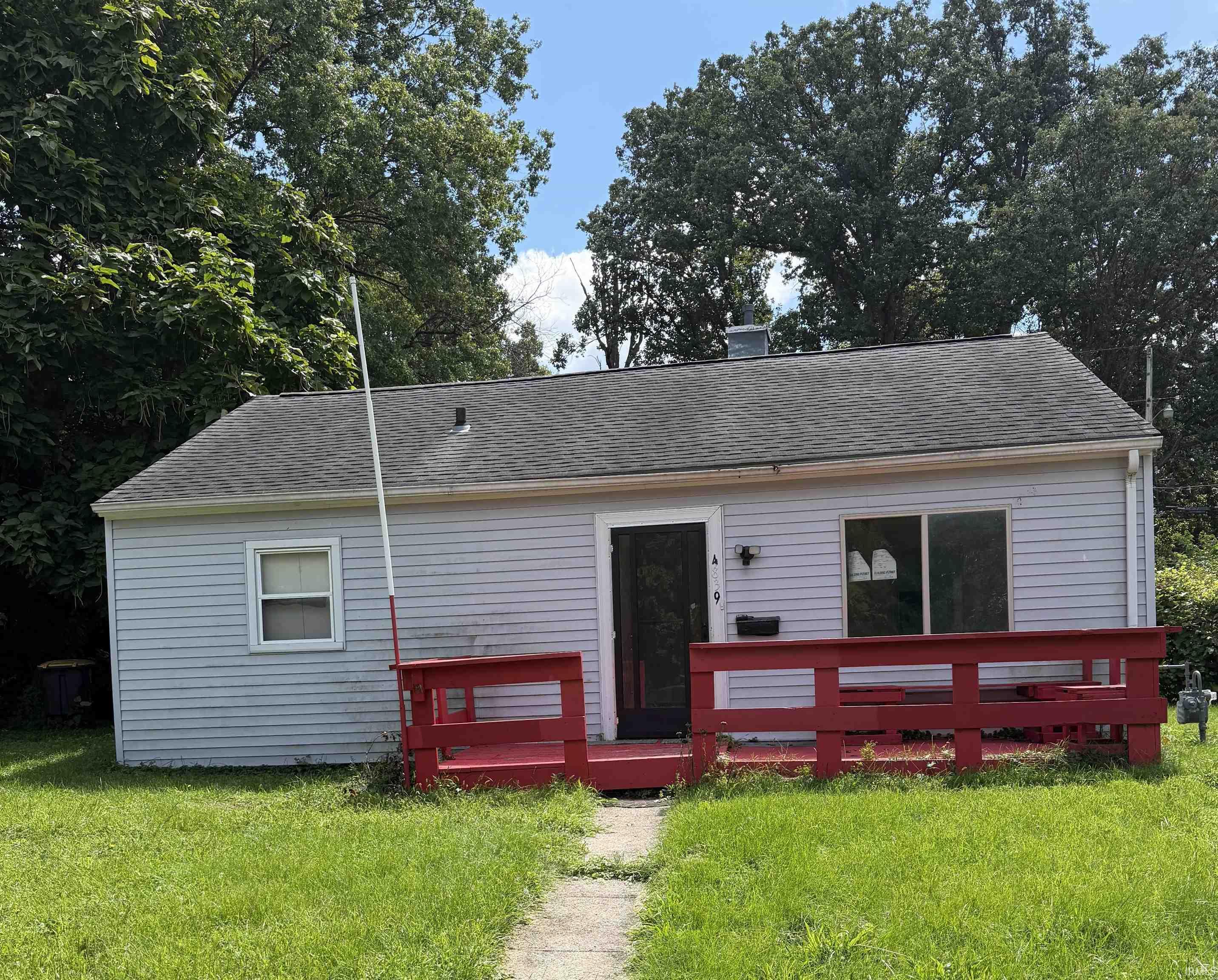 Photo 0 of 4839 Oliver Street