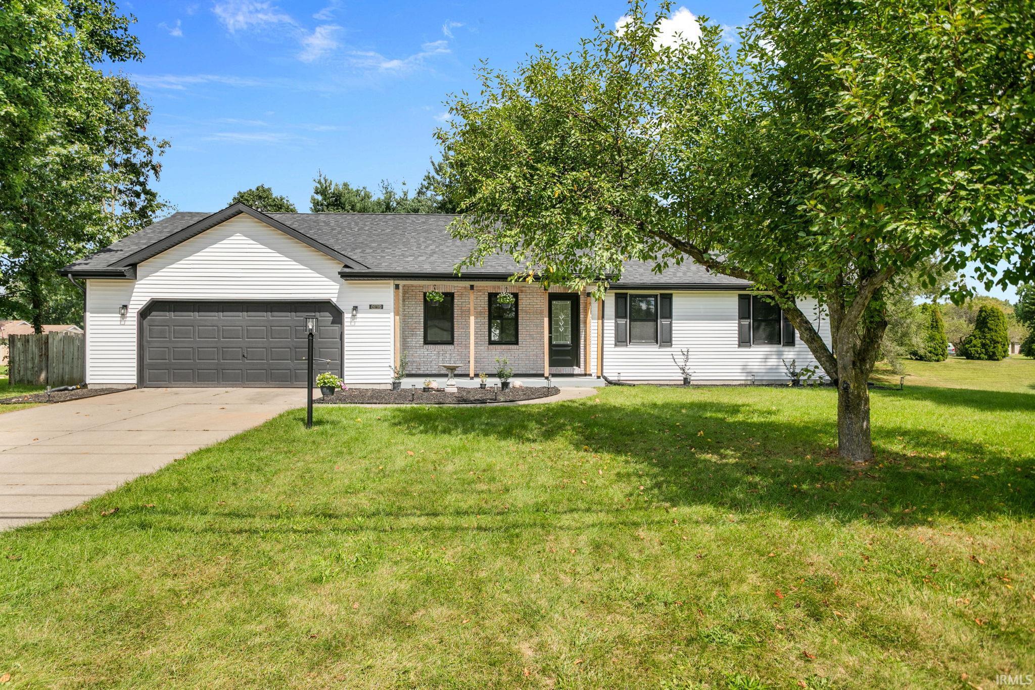 Photo 1 of Manufactured home for sale at 10735 Dunn Rd, Osceola, IN 46561 | MLS# 202635431 | Listing updated on 2026-09-17