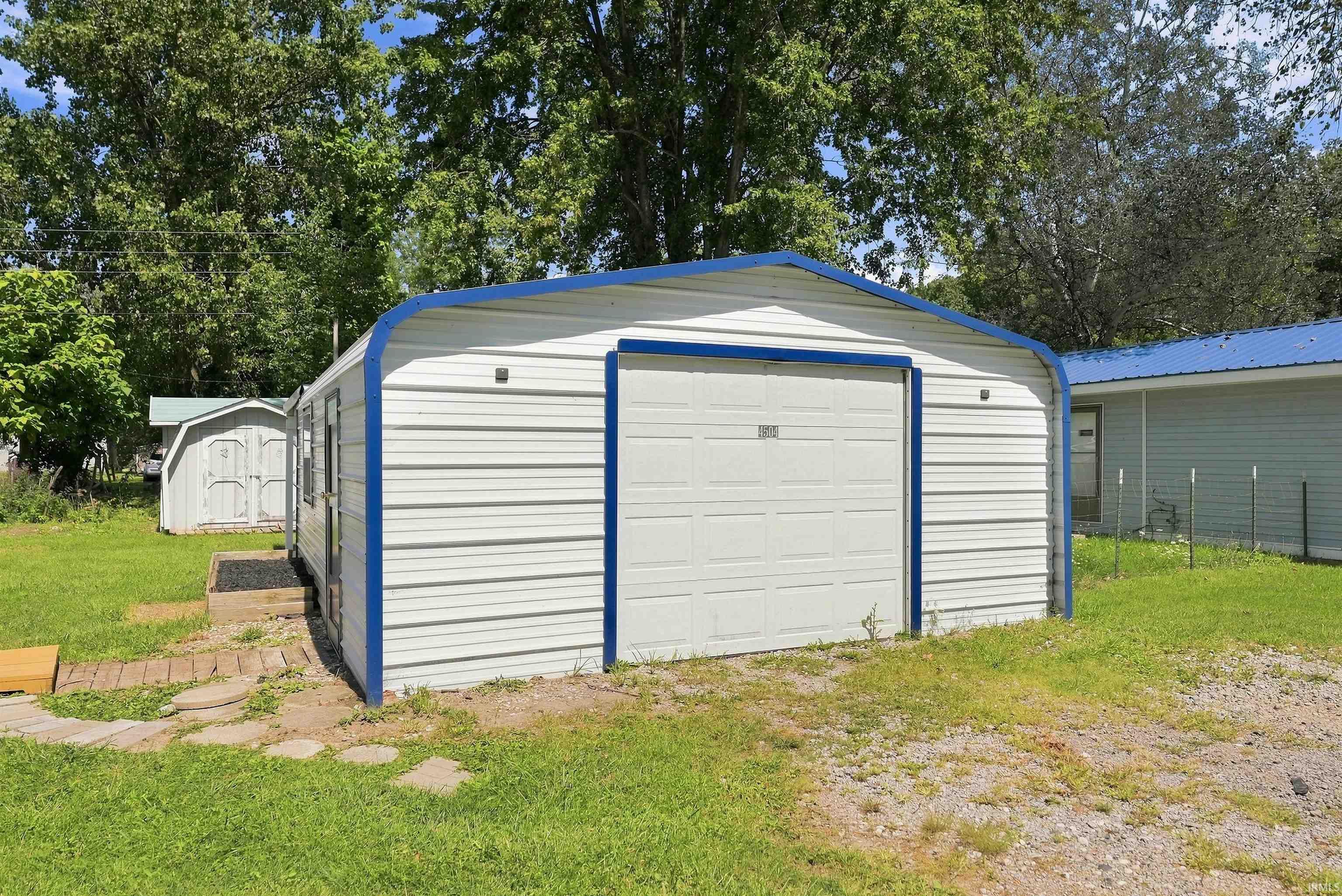 Property Photo 15