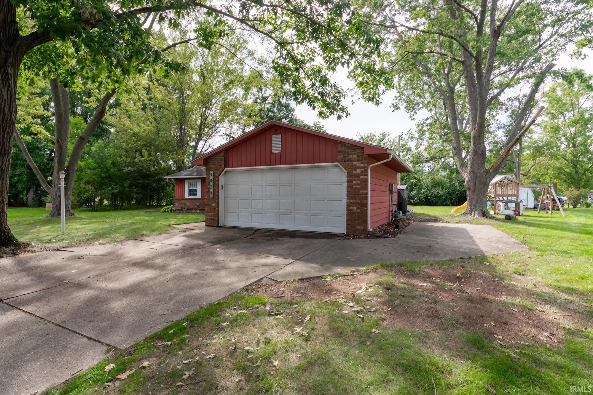 Photo 34 of 4029 Willshire Court