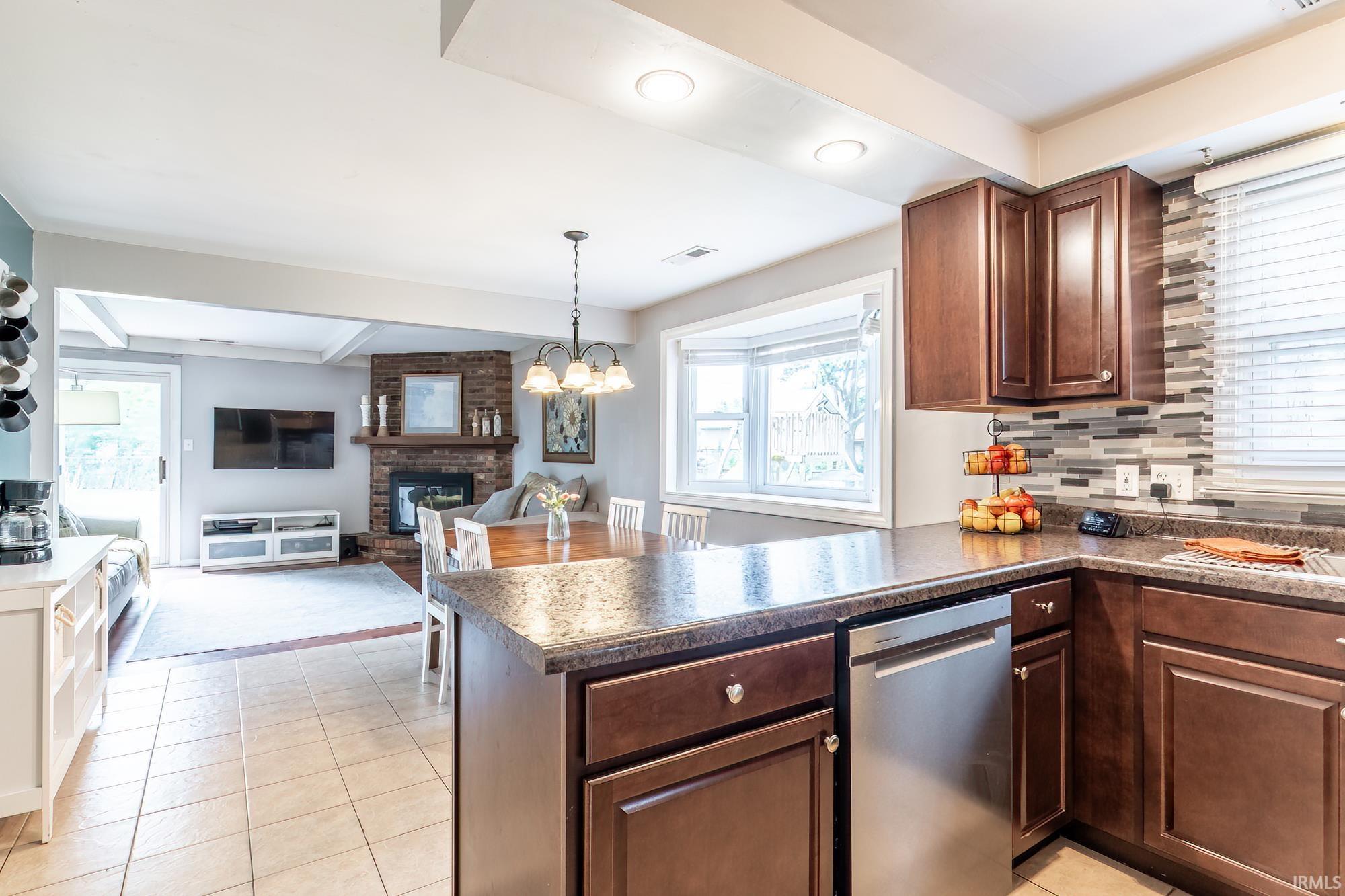 Photo 9 of 4029 Willshire Court