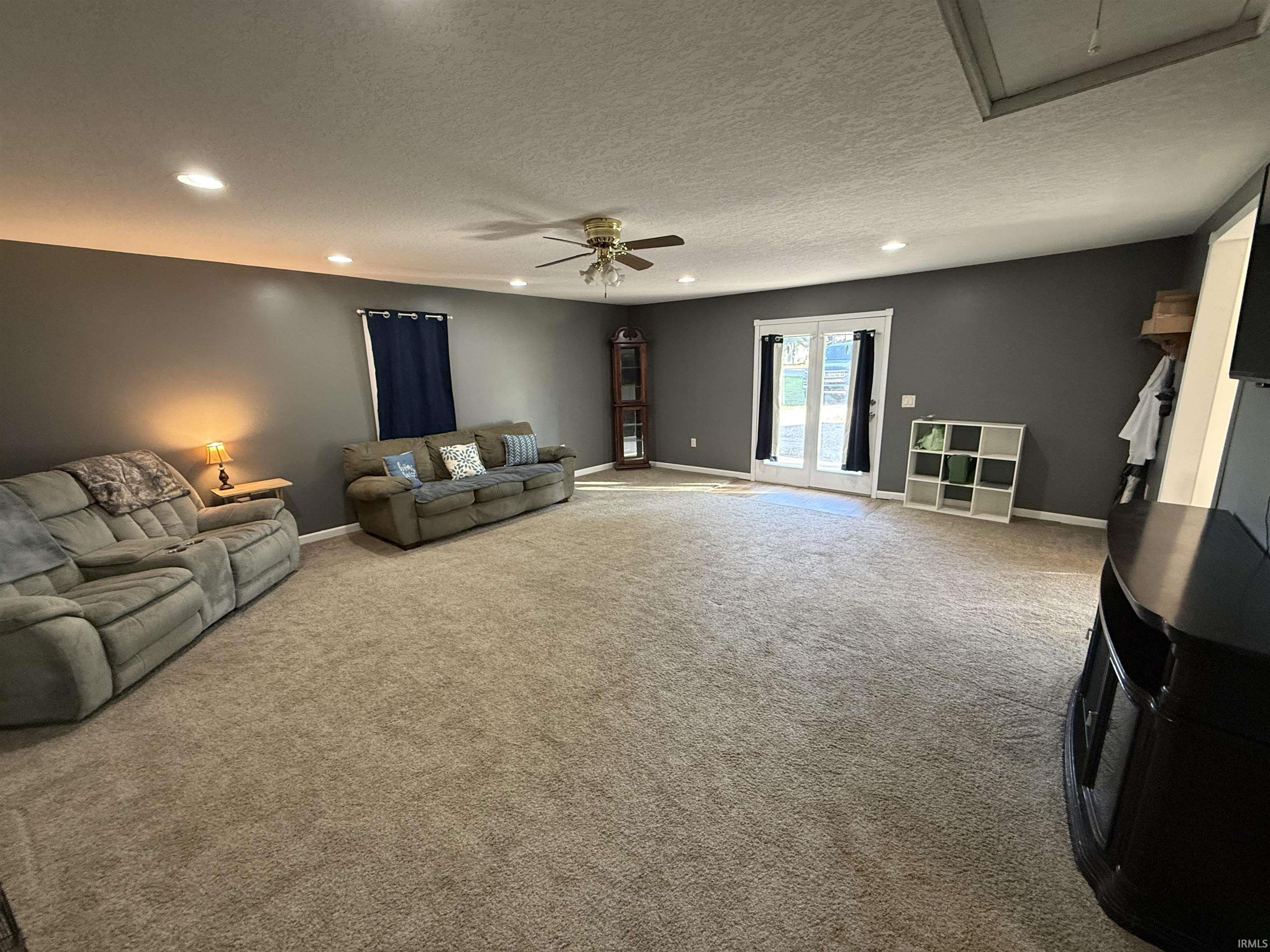 Photo 3 of Manufactured home for sale at 2703 Rose Dr, Vincennes, IN 47591 | MLS# 202635844 | Listing updated on 2026-09-20