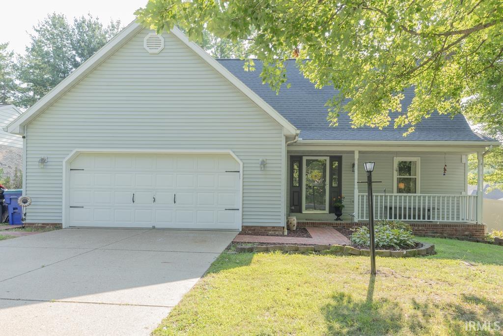 Photo 2 of Manufactured home for sale at 7351 Old State Rd, Evansville, IN 47710 | MLS# 202635907 | Listing updated on 2026-09-05