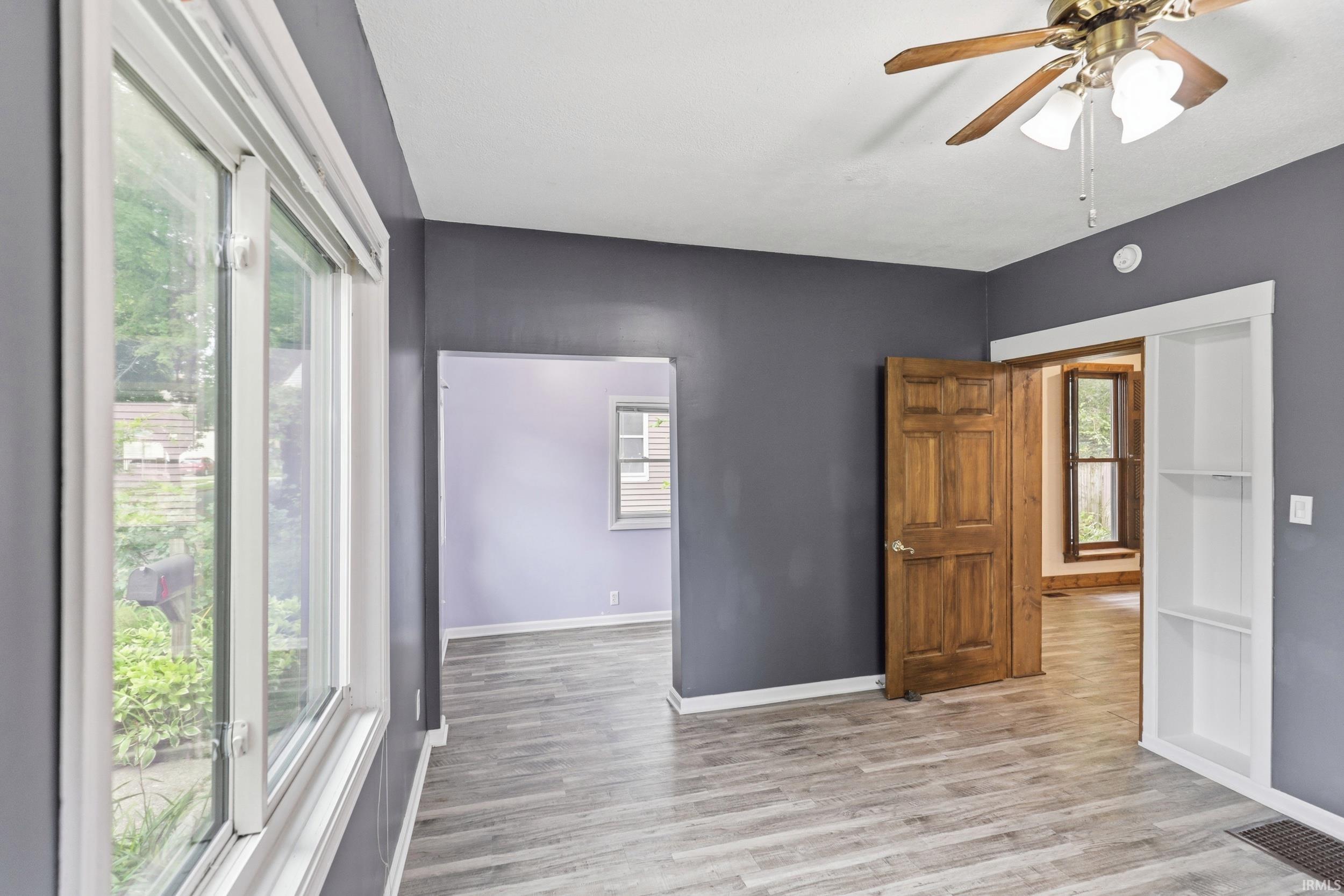 Photo 10 of 625 Riverside Avenue