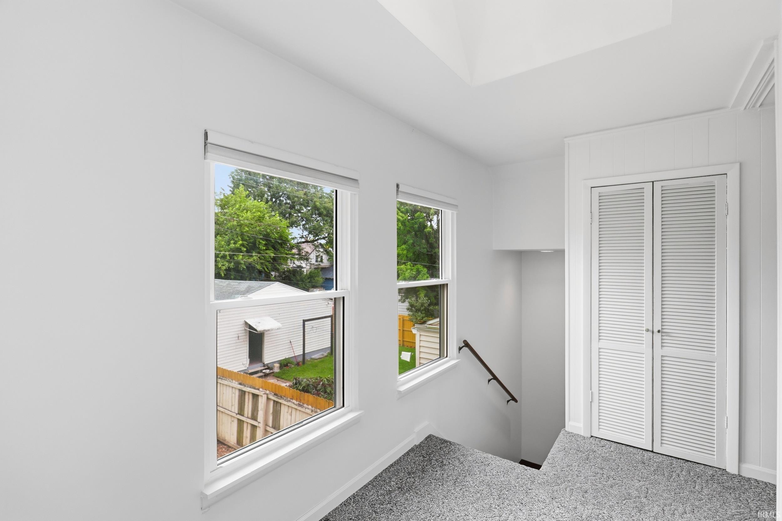 Photo 16 of 625 Riverside Avenue