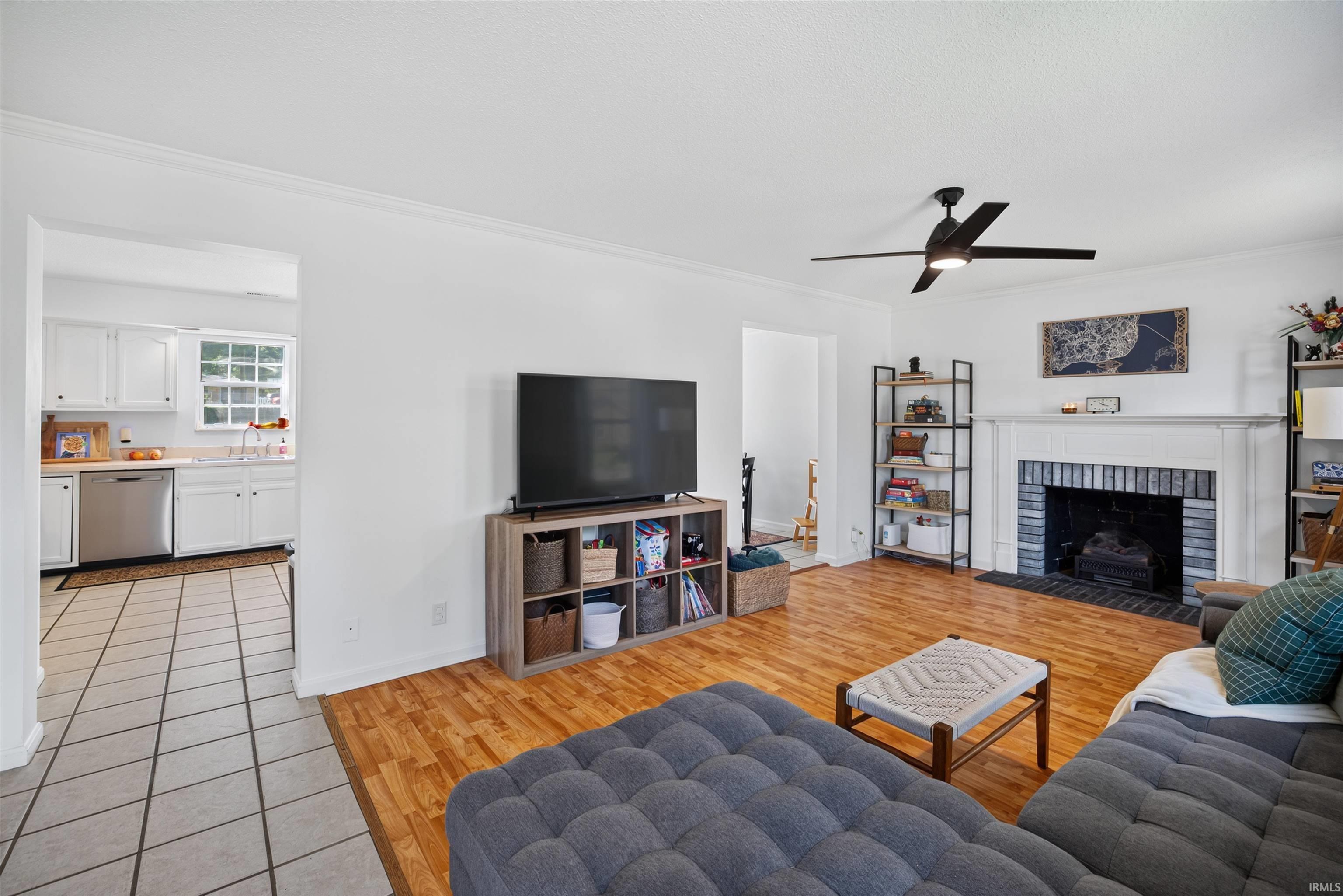 Photo 3 of Manufactured home for sale at 2901 Oakshire Dr, Evansville, IN 47711 | MLS# 202635989 | Listing updated on 2026-09-02