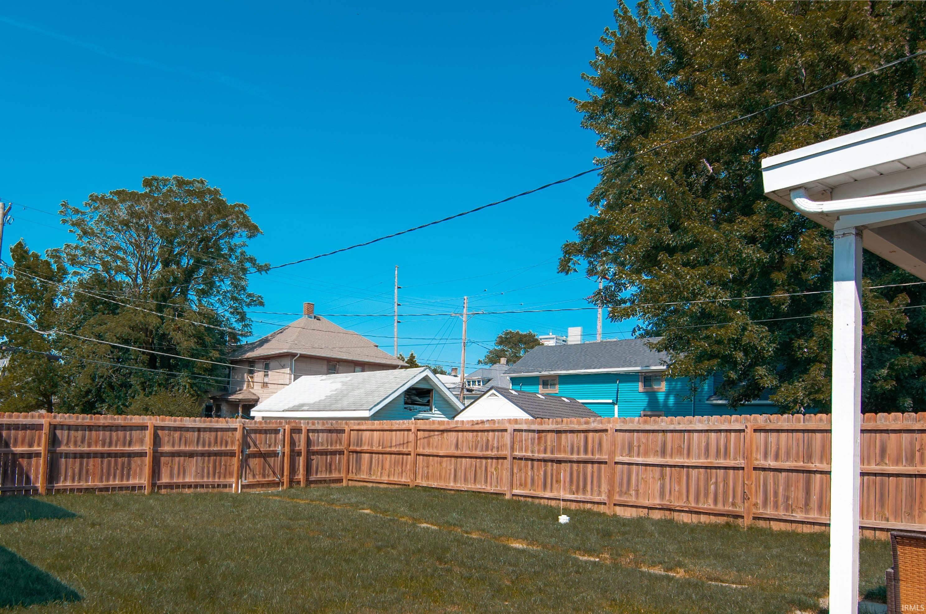 Photo 34 of 612 Lavina Street