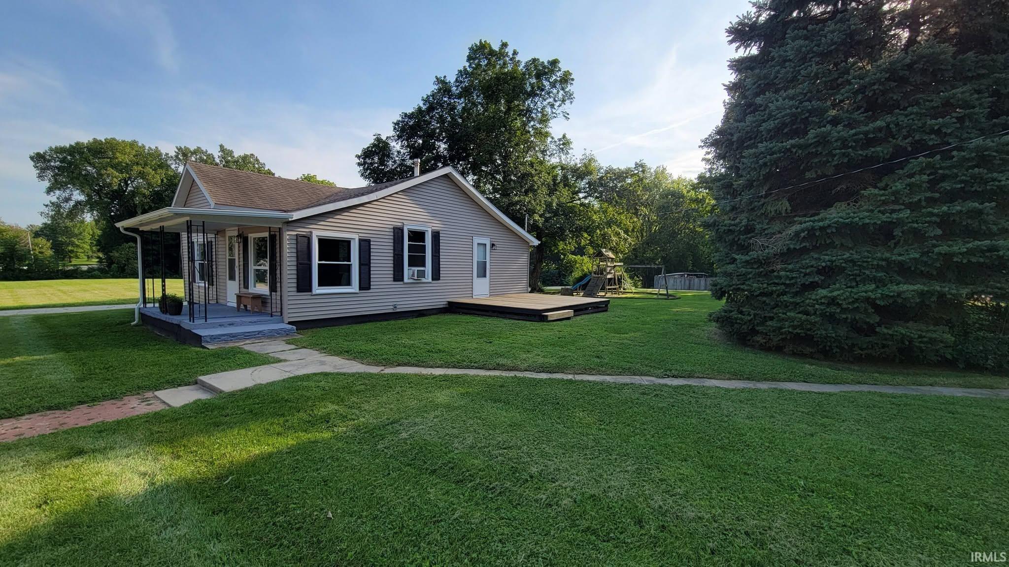 Photo 2 of Manufactured home for sale at 603 N Grover St, Warren, IN 46792 | MLS# 202636040 | Listing updated on 2026-10-05