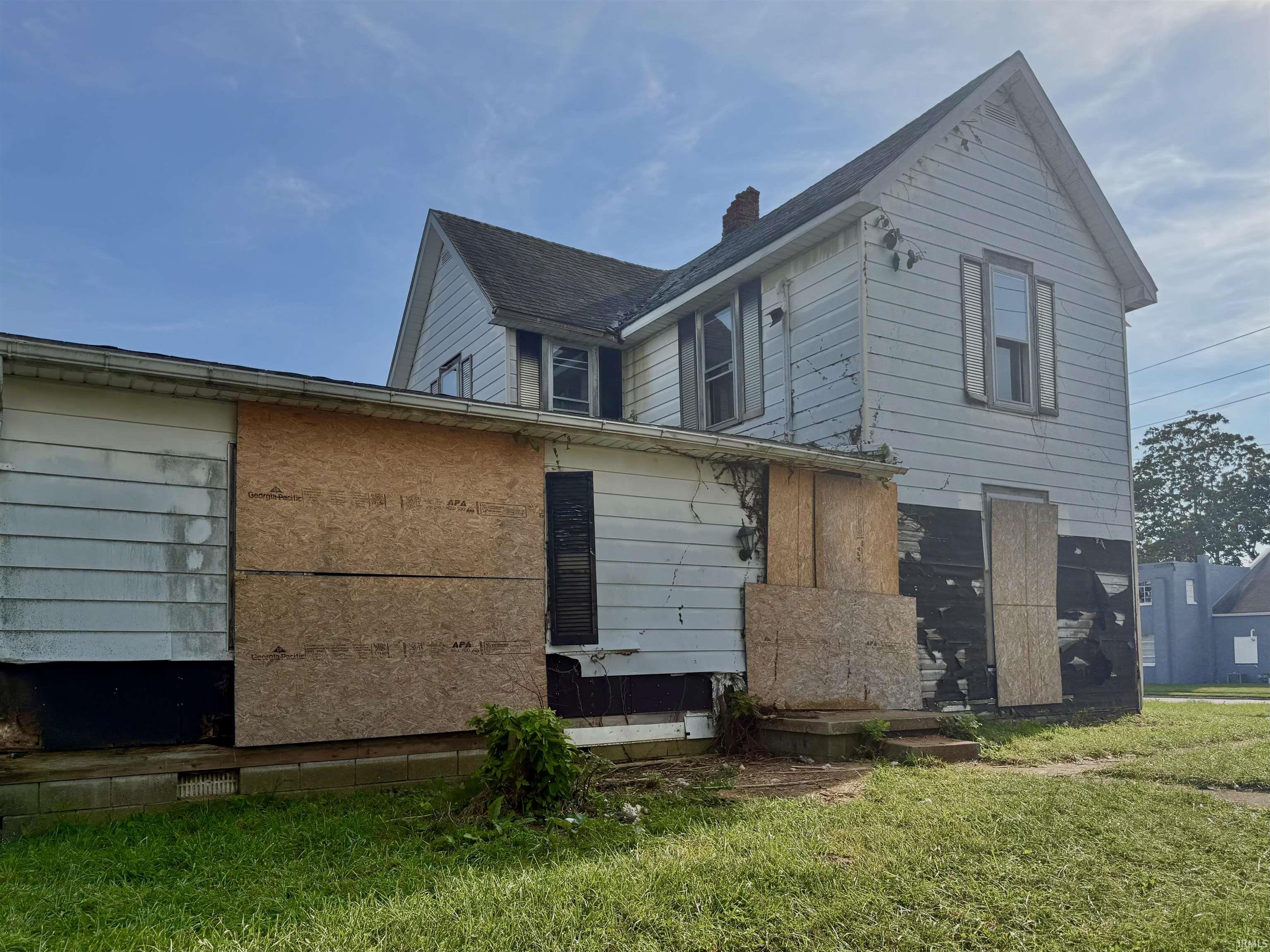Photo 5 of House for sale at 321 W 22nd Street, Anderson, IN 46016 | MLS# 202636063 | Listing updated on 2026-09-02