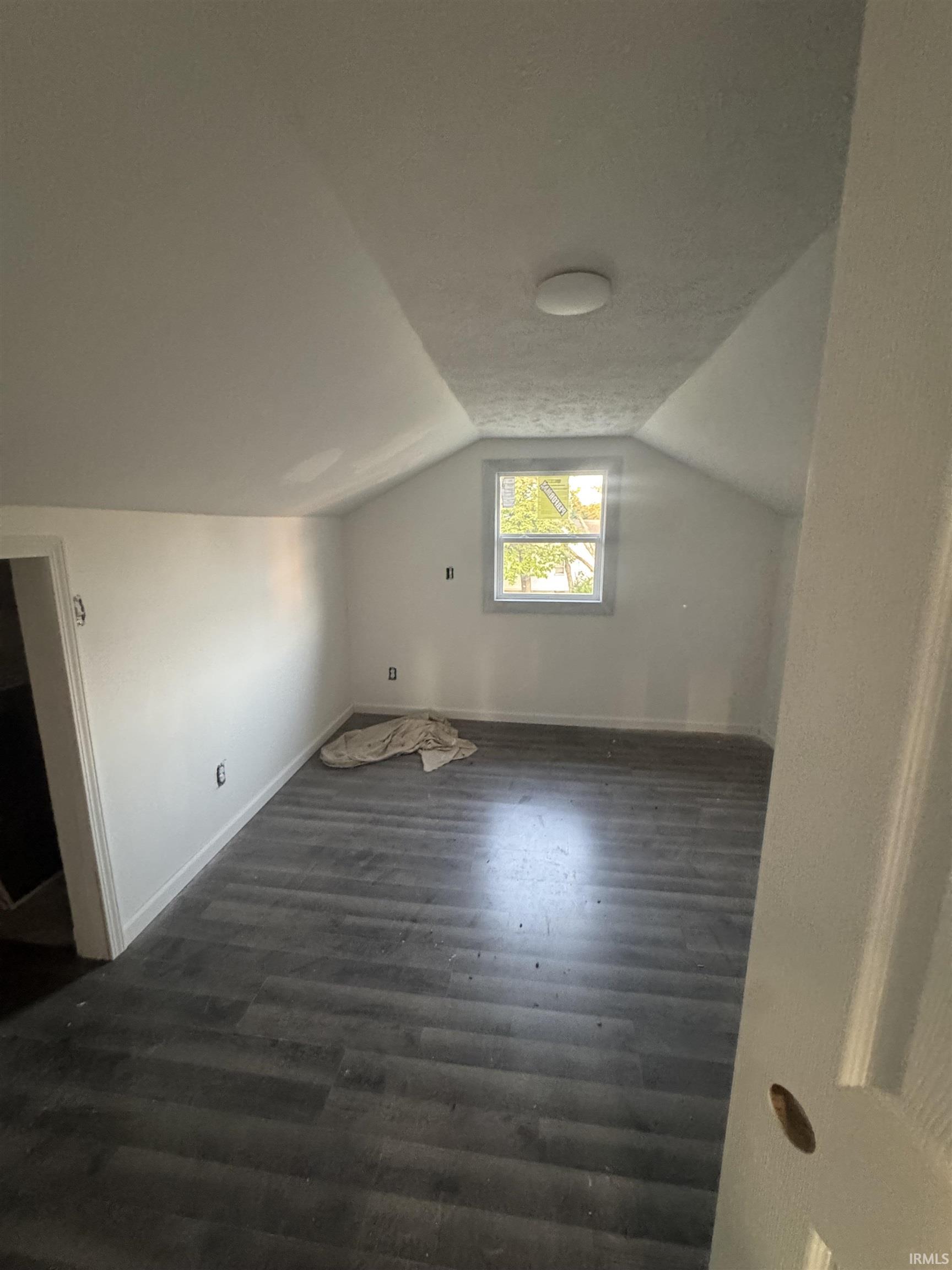 Photo 3 of Manufactured home for sale at 1424 E Highland Ave, Muncie, IN 47303 | MLS# 202636168 | Listing updated on 2026-09-03
