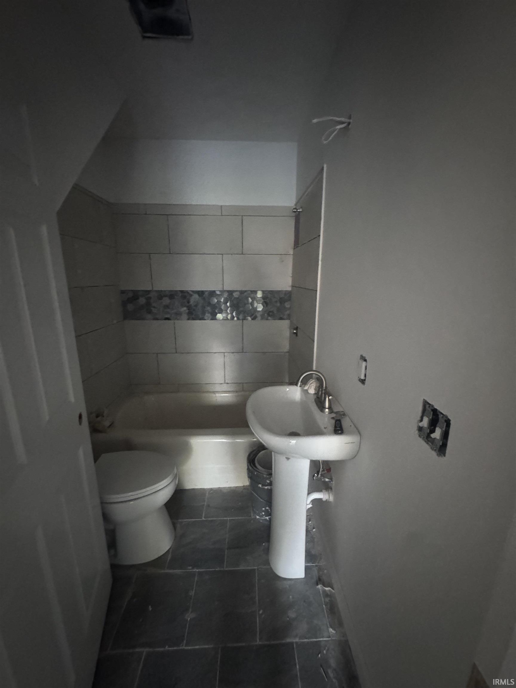 Photo 5 of Manufactured home for sale at 1424 E Highland Ave, Muncie, IN 47303 | MLS# 202636168 | Listing updated on 2026-09-03