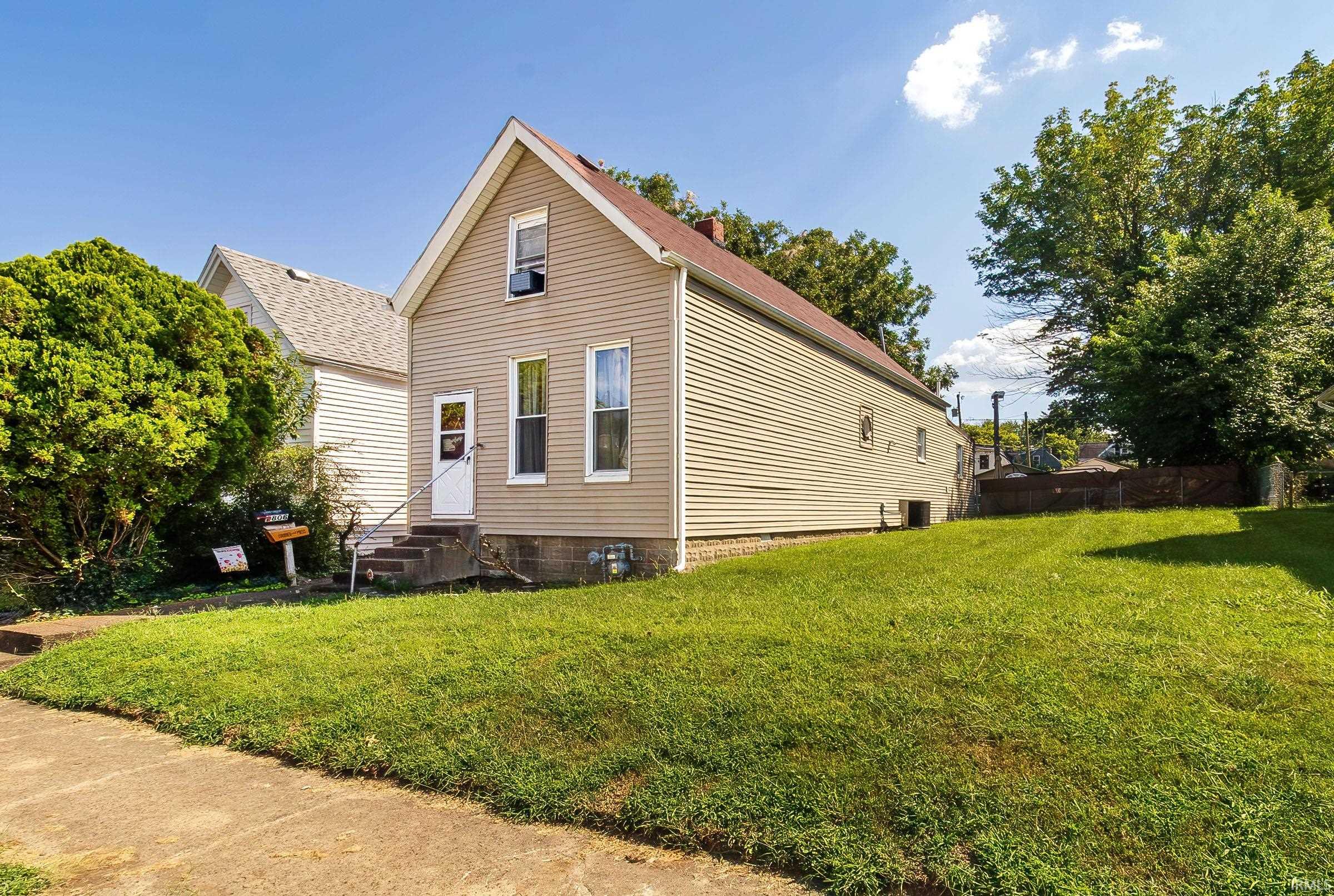 Photo 2 of Manufactured home for sale at 2806 W Virginia St, Evansville, IN 47712 | MLS# 202636231 | Listing updated on 2026-09-17