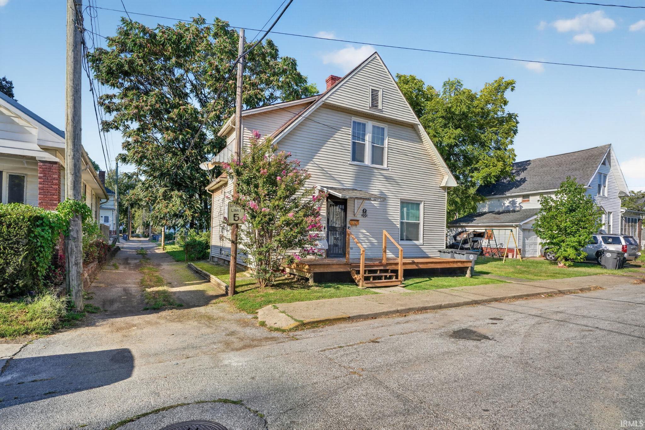 Photo 3 of Manufactured home for sale at 646 Madison Ave, Evansville, IN 47713 | MLS# 202636247 | Listing updated on 2026-09-02