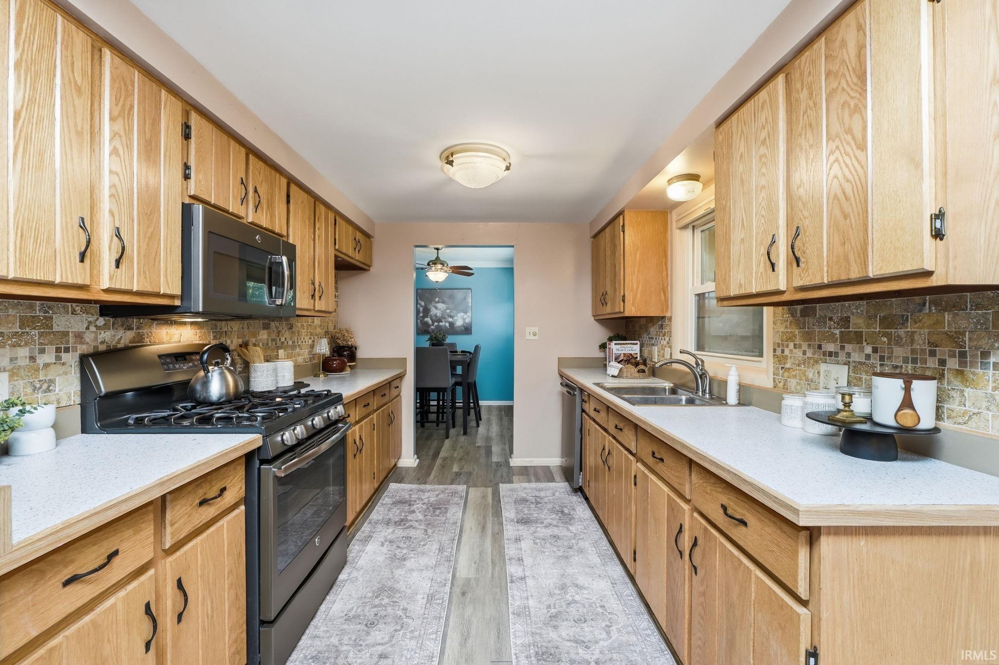 Photo 11 of 6114 Rosedale Drive