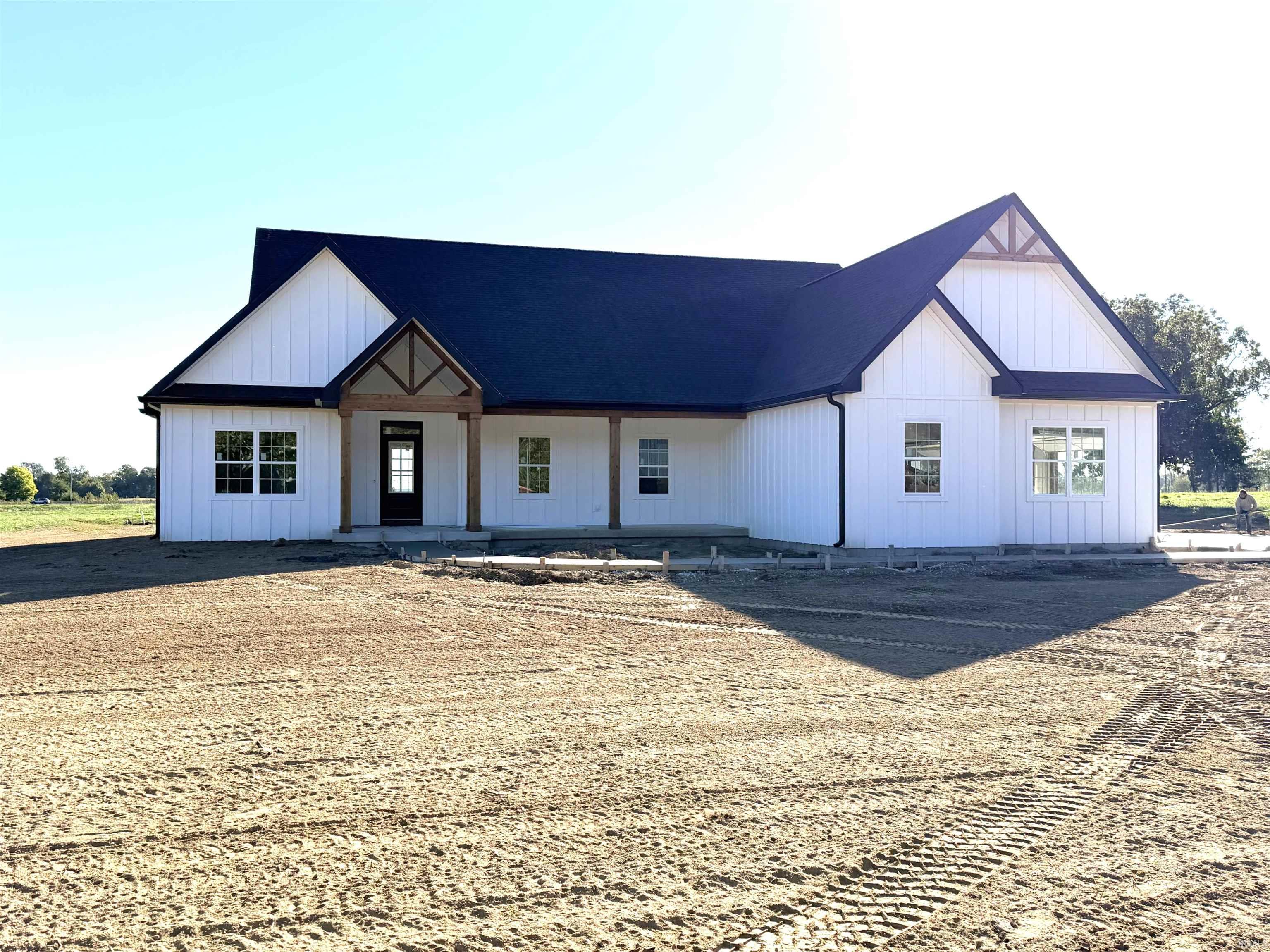 Manufactured home for sale at 7 Fennec Ln, Crawfordsville, IN 47933 | MLS# 202636369