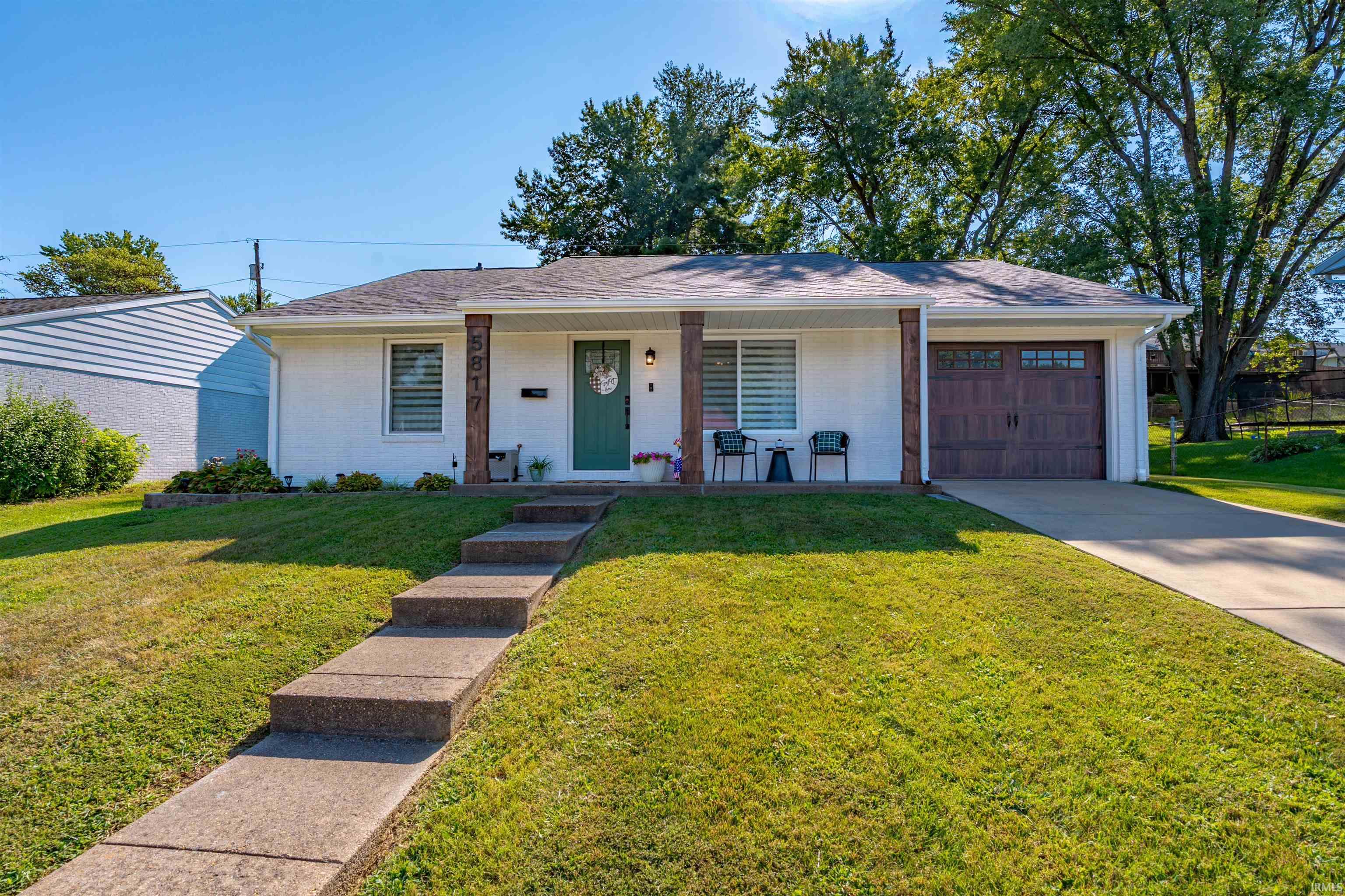 Photo 1 of Manufactured home for sale at 5817 Berry Ln, Evansville, IN 47710 | MLS# 202636434 | Listing updated on 2026-09-04