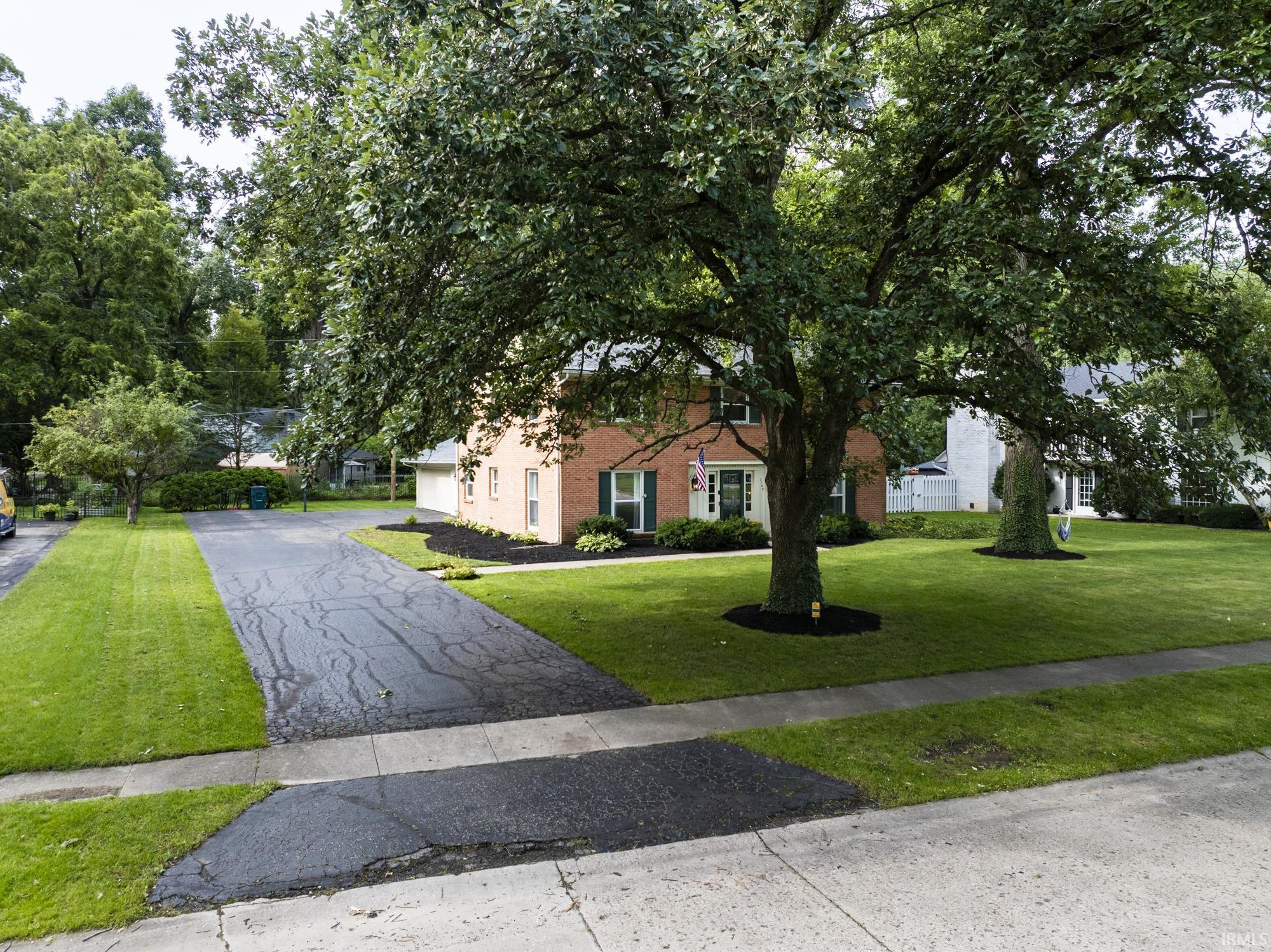 Photo 5 of Manufactured home for sale at 2705 W Twickingham Dr, Muncie, IN 47304 | MLS# 202636460 | Listing updated on 2026-09-04