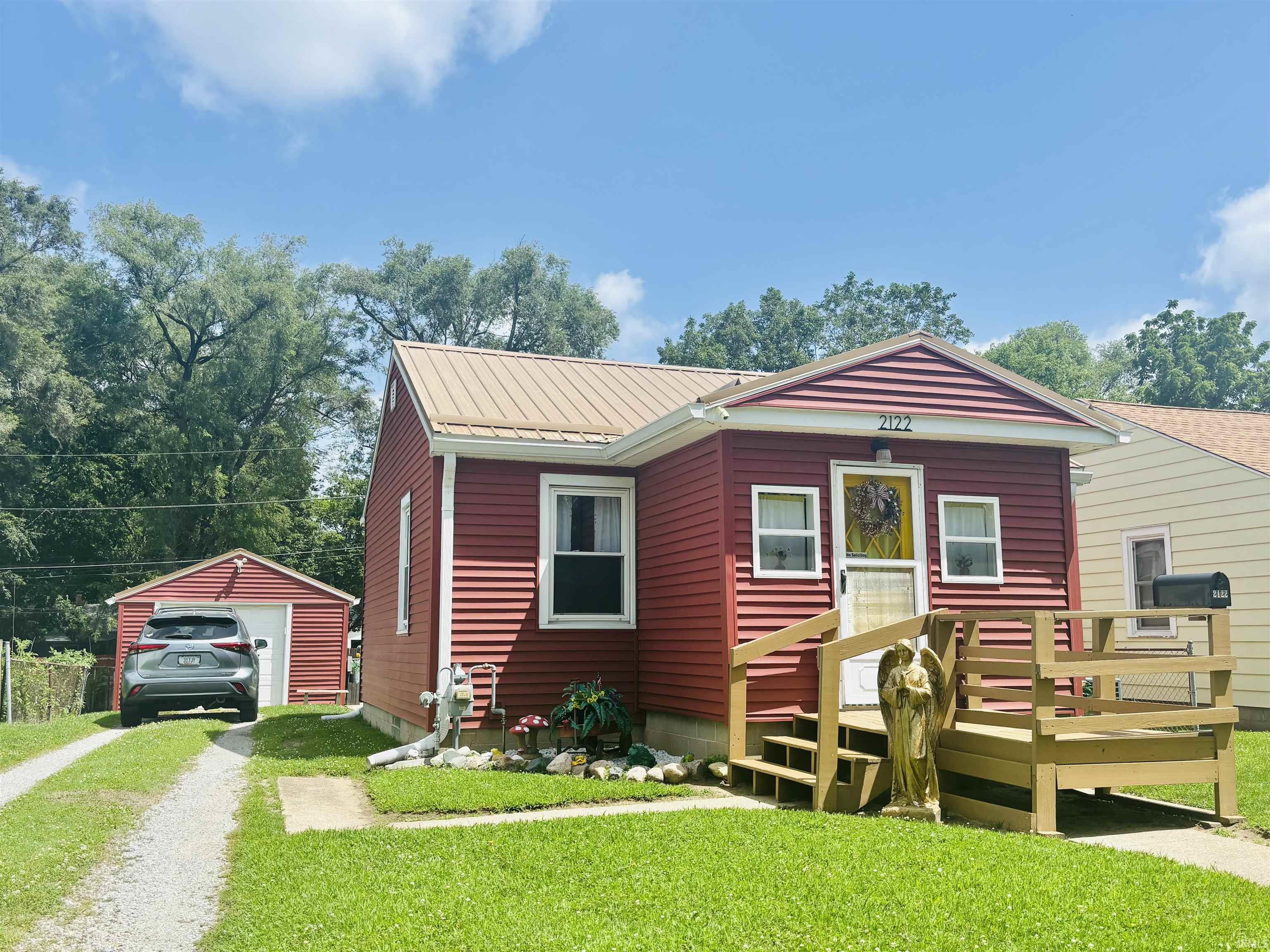Photo 4 of Manufactured home for sale at 2122 Meharry St, Lafayette, IN 47904 | MLS# 202636469 | Listing updated on 2026-09-04