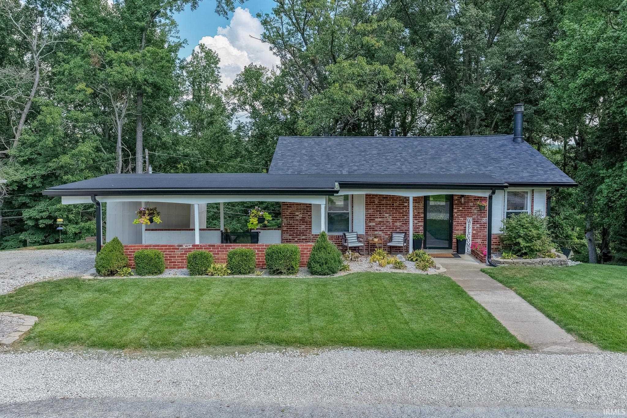 Photo 1 of Manufactured home for sale at 5215 James Ave, Evansville, IN 47712 | MLS# 202636484 | Listing updated on 2026-09-04