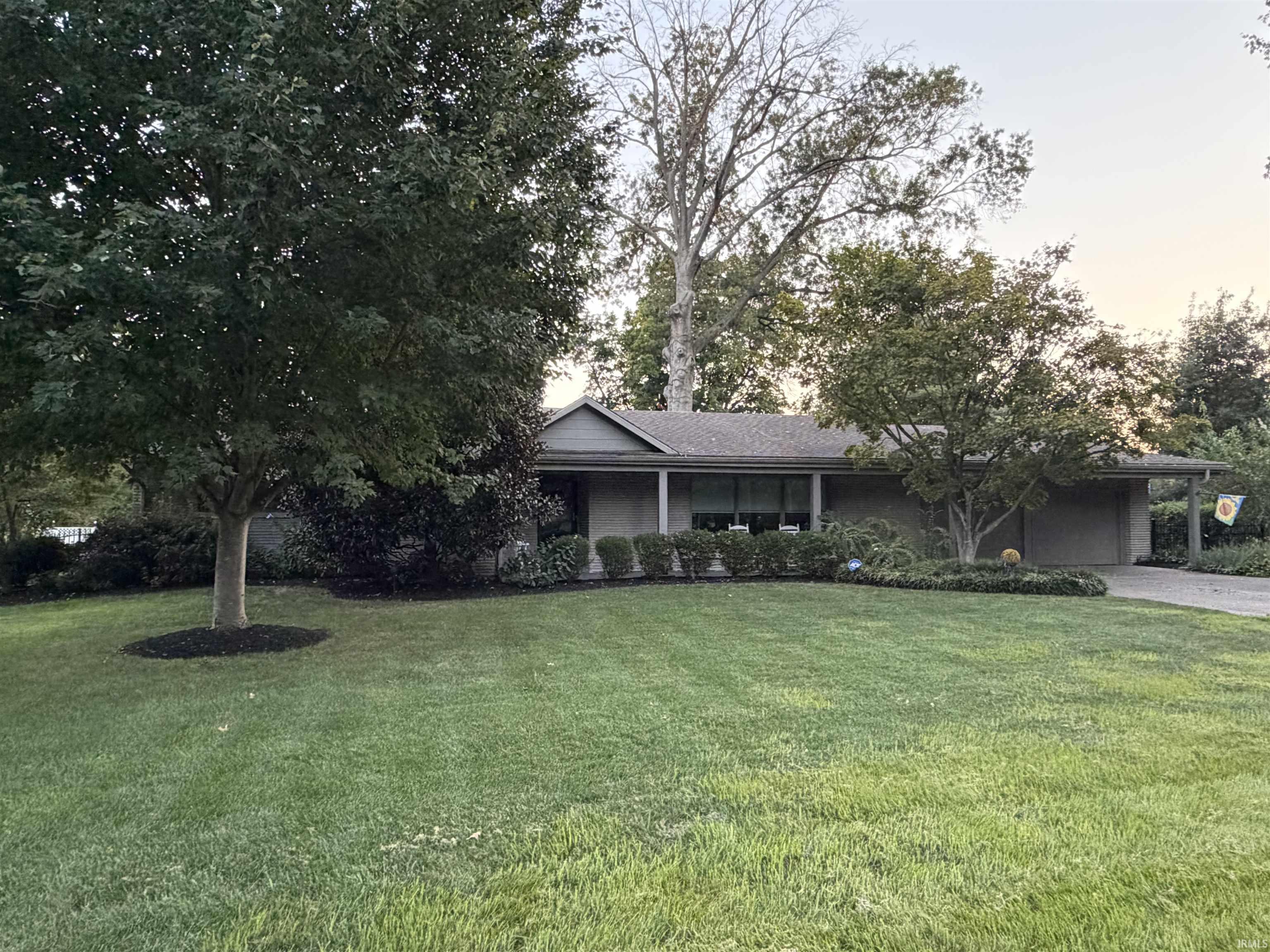 Photo 42 of Sale Pending at 931 S Colony Rd, Evansville, IN 47714 | MLS# 202636553 | Listing updated on 2026-09-06