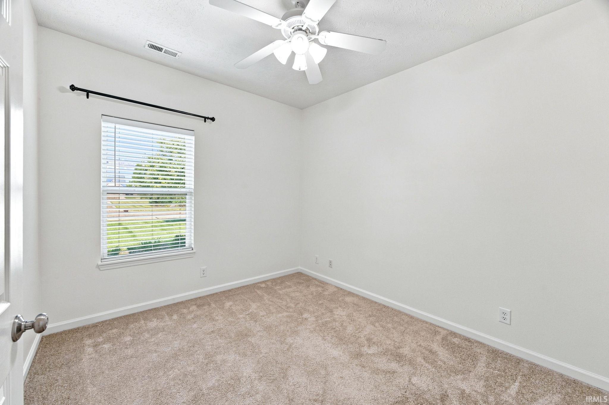 Photo 4 of Manufactured home for sale at 2135 Cushing Dr, West Lafayette, IN 47906 | MLS# 202636554 | Listing updated on 2026-09-04