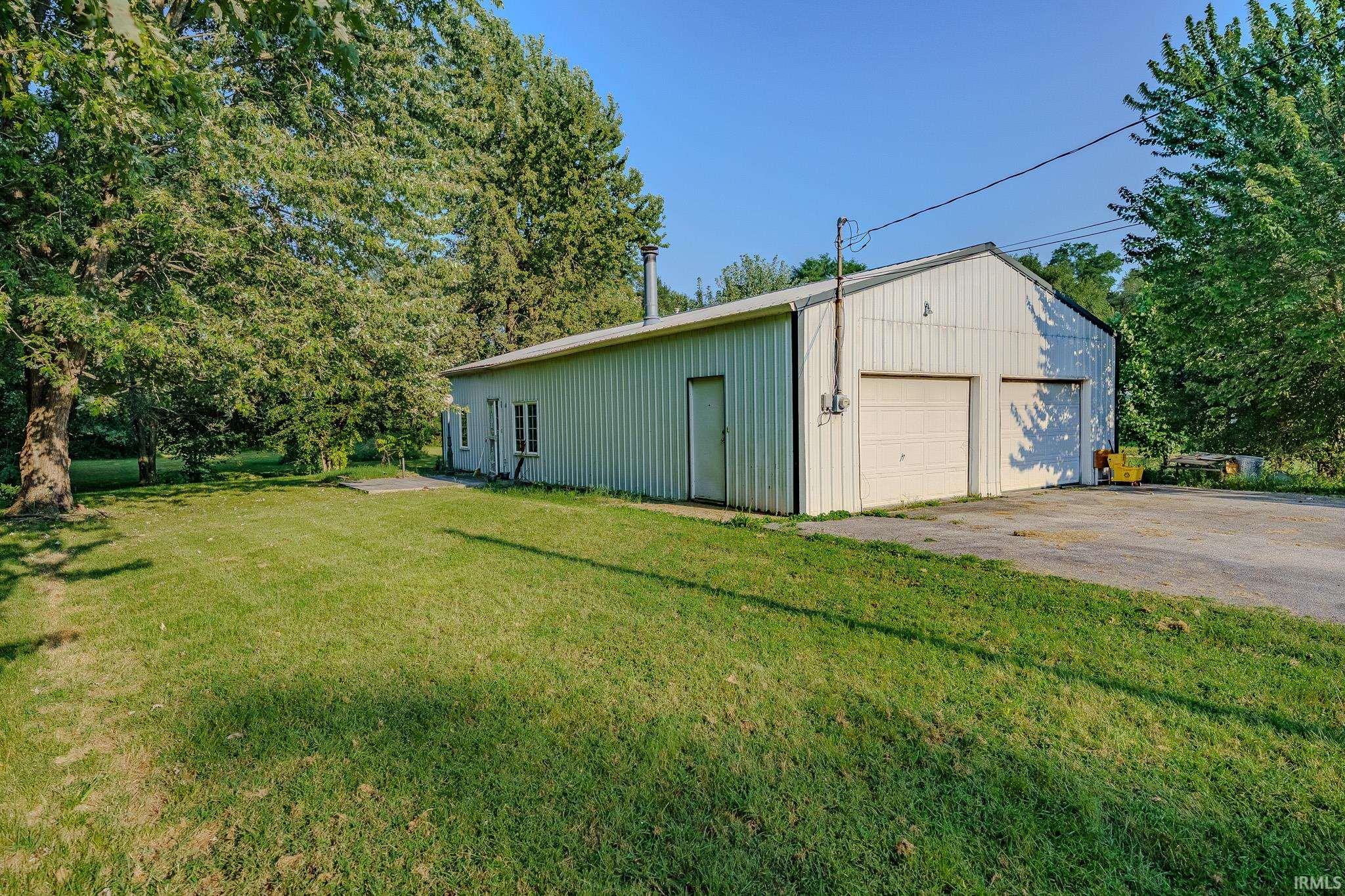 Photo 3 of Manufactured home for sale at 2431 Smith Dr, Lafayette, IN 47909 | MLS# 202636599 | Listing updated on 2026-09-04