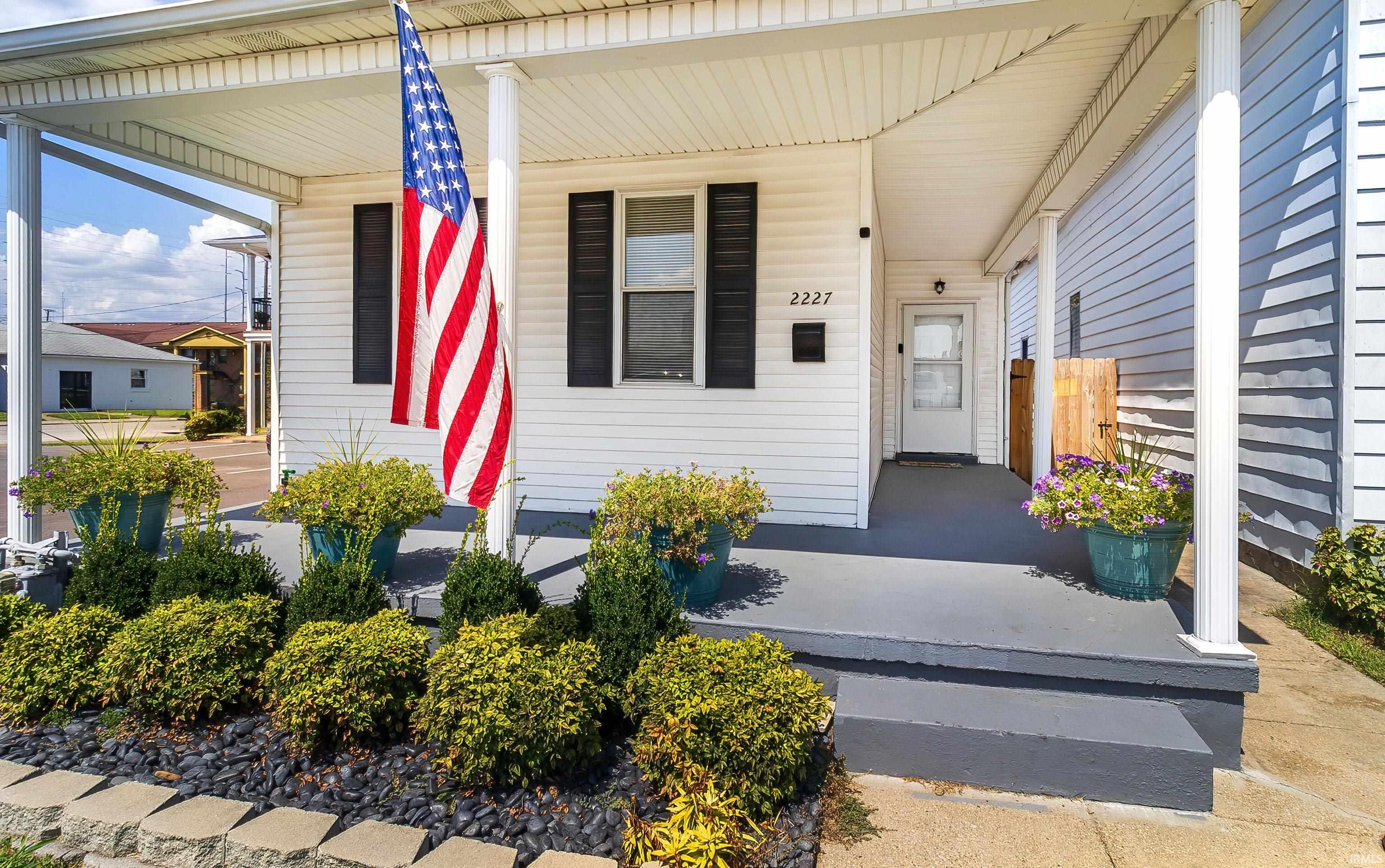 Photo 4 of Manufactured home for sale at 2227 W Virginia St, Evansville, IN 47712 | MLS# 202636646 | Listing updated on 2026-09-04