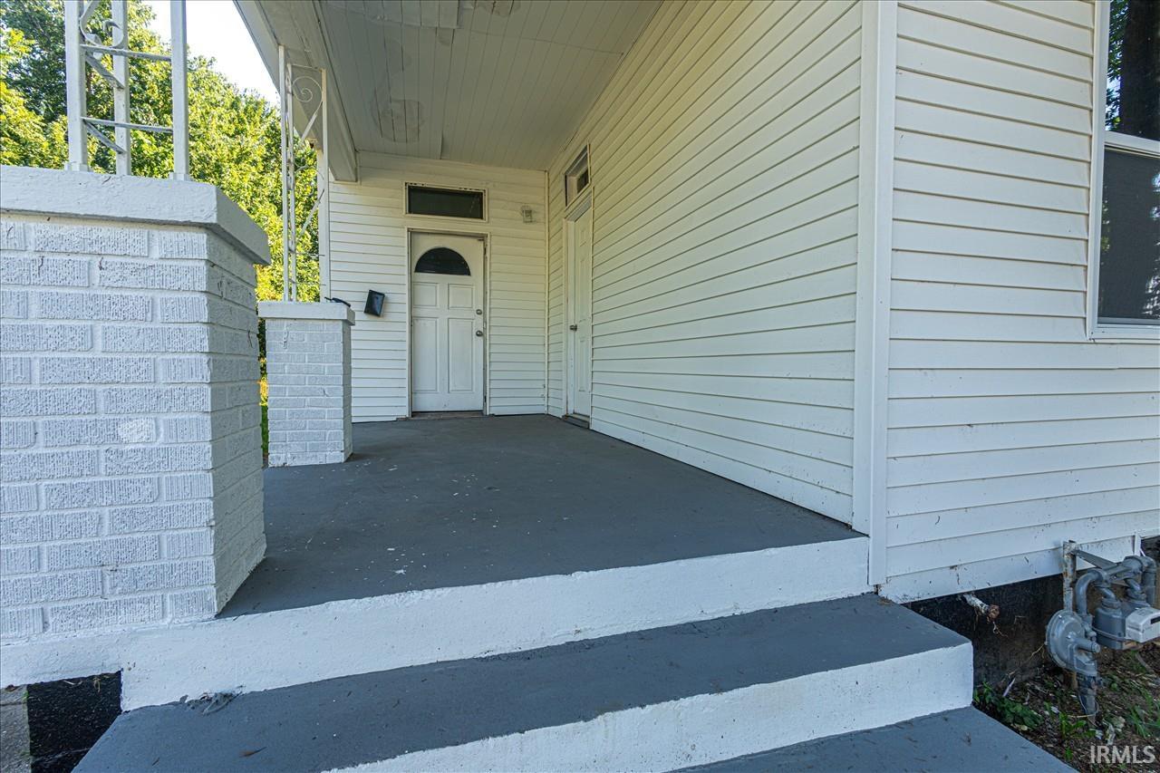 Photo 3 of Manufactured home for sale at 1514 W Louisiana St, Evansville, IN 47710 | MLS# 202636688 | Listing updated on 2026-09-04