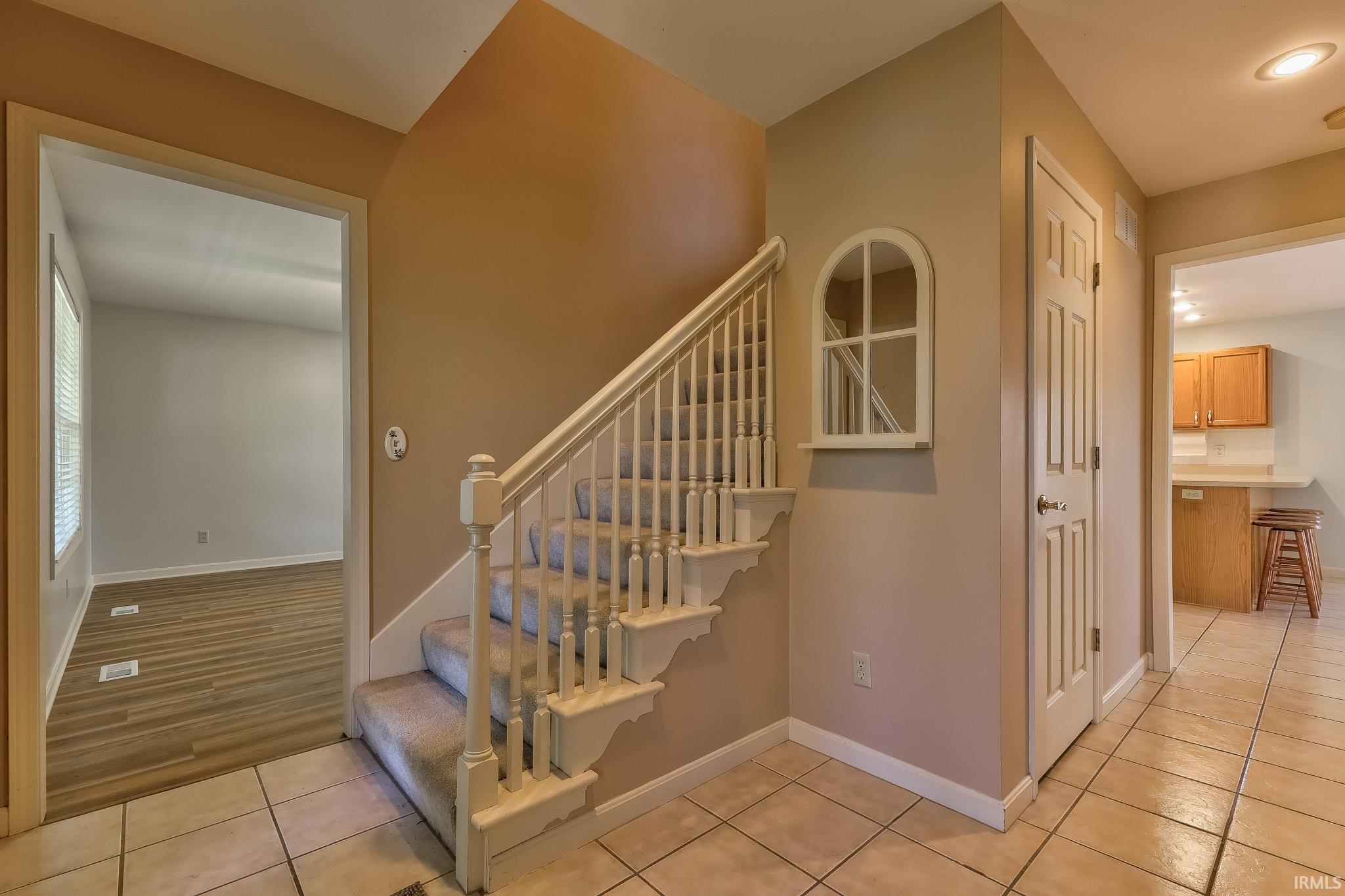 Photo 3 of Manufactured home for sale at 9140 Southport Dr, Evansville, IN 47711 | MLS# 202636712 | Listing updated on 2026-09-04
