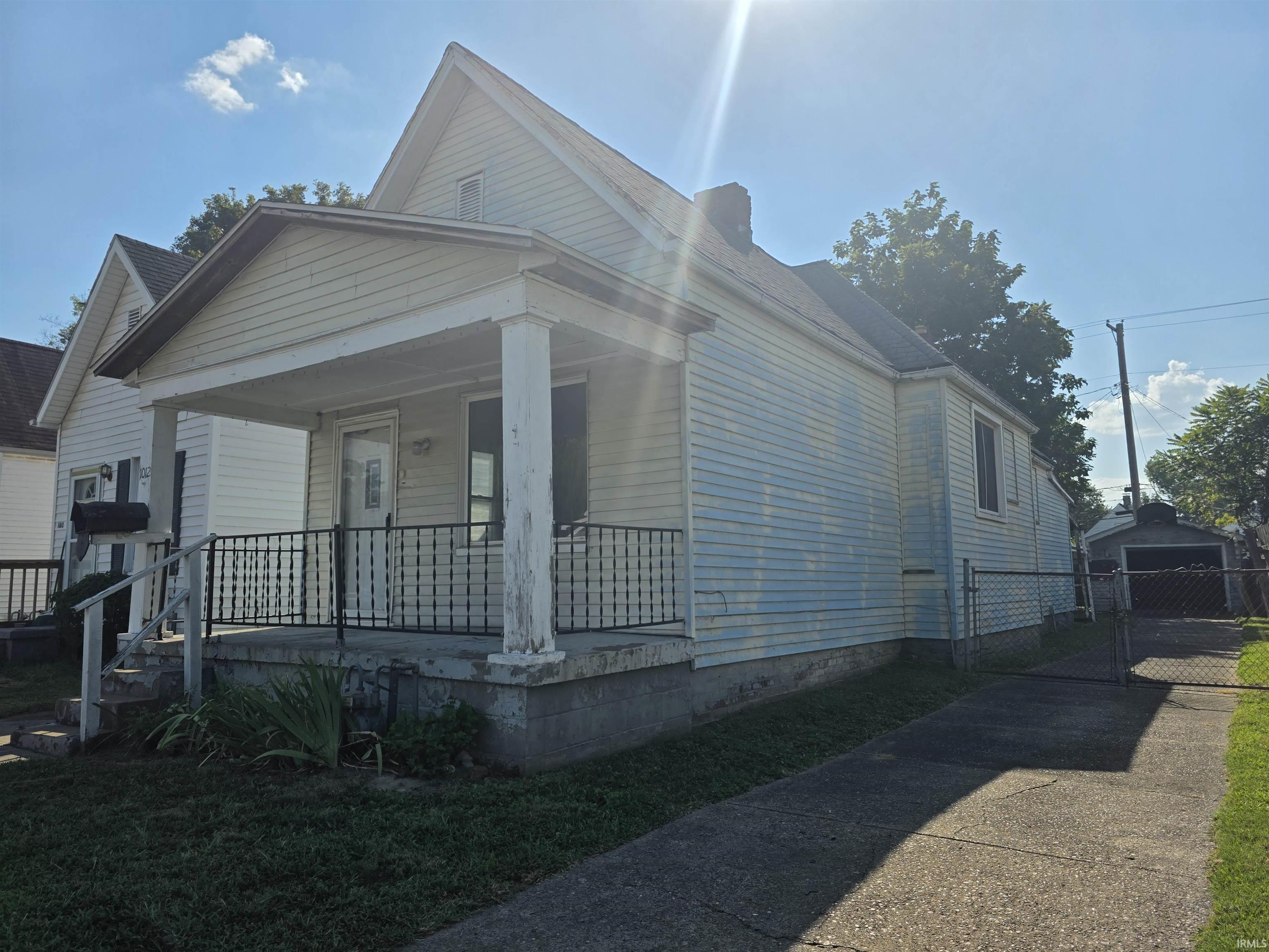 Photo 4 of Manufactured home for sale at 1012 N Elliott St, Evansville, IN 47711 | MLS# 202636775 | Listing updated on 2026-09-05