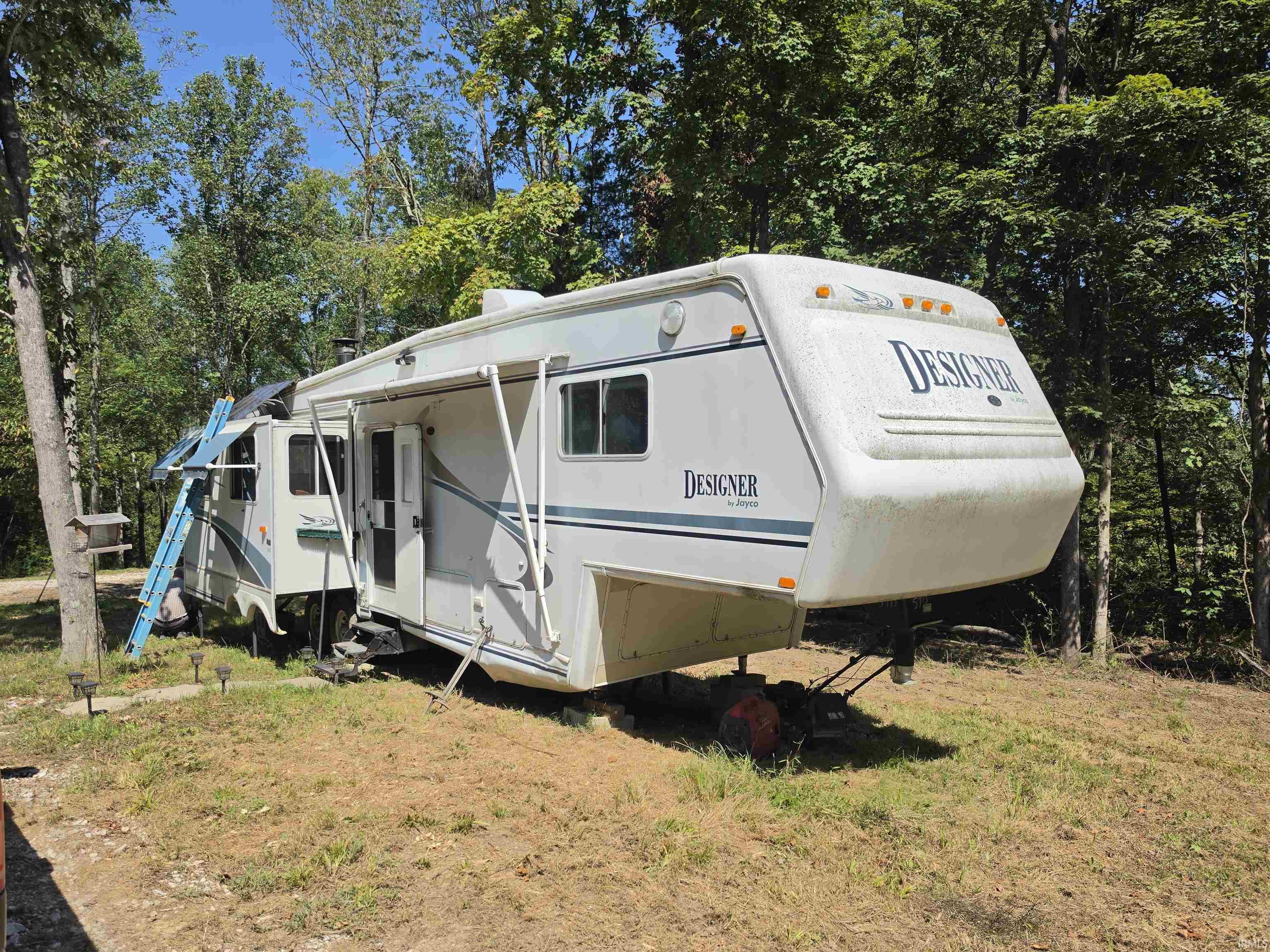 Photo 2 of Sale Pending at 6686 Hickory Ridge Rd, Shoals, IN 47581 | MLS# 202636779 | Listing updated on 2026-09-28