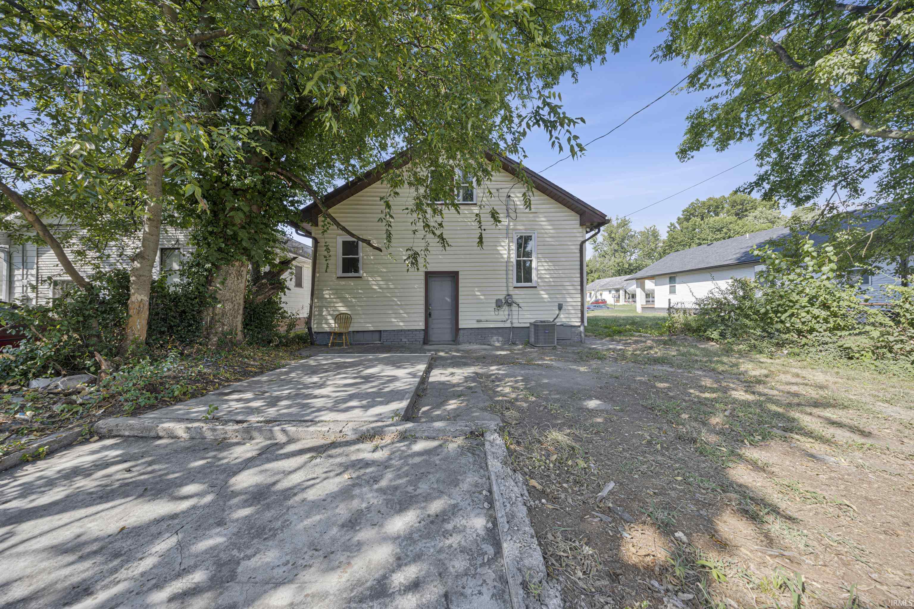 Photo 38 of Manufactured home for sale at 823 Monroe Ave, Evansville, IN 47713 | MLS# 202636786 | Listing updated on 2026-09-05