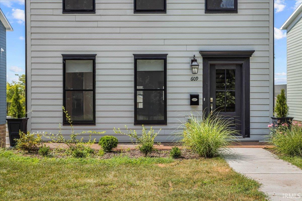 Photo 3 of Manufactured home for sale at 609 S 3rd Street, Lafayette, IN 47901 | MLS# 202636806 | Listing updated on 2026-09-05