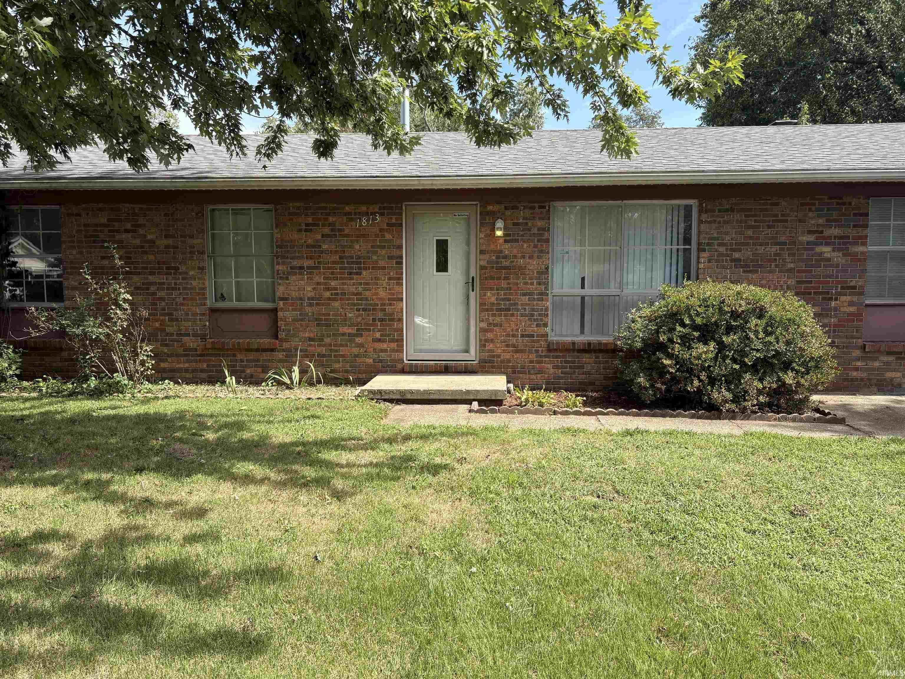 Photo 2 of Manufactured home for sale at 1813 N Colony Rd, Evansville, IN 47715 | MLS# 202636932 | Listing updated on 2026-09-13
