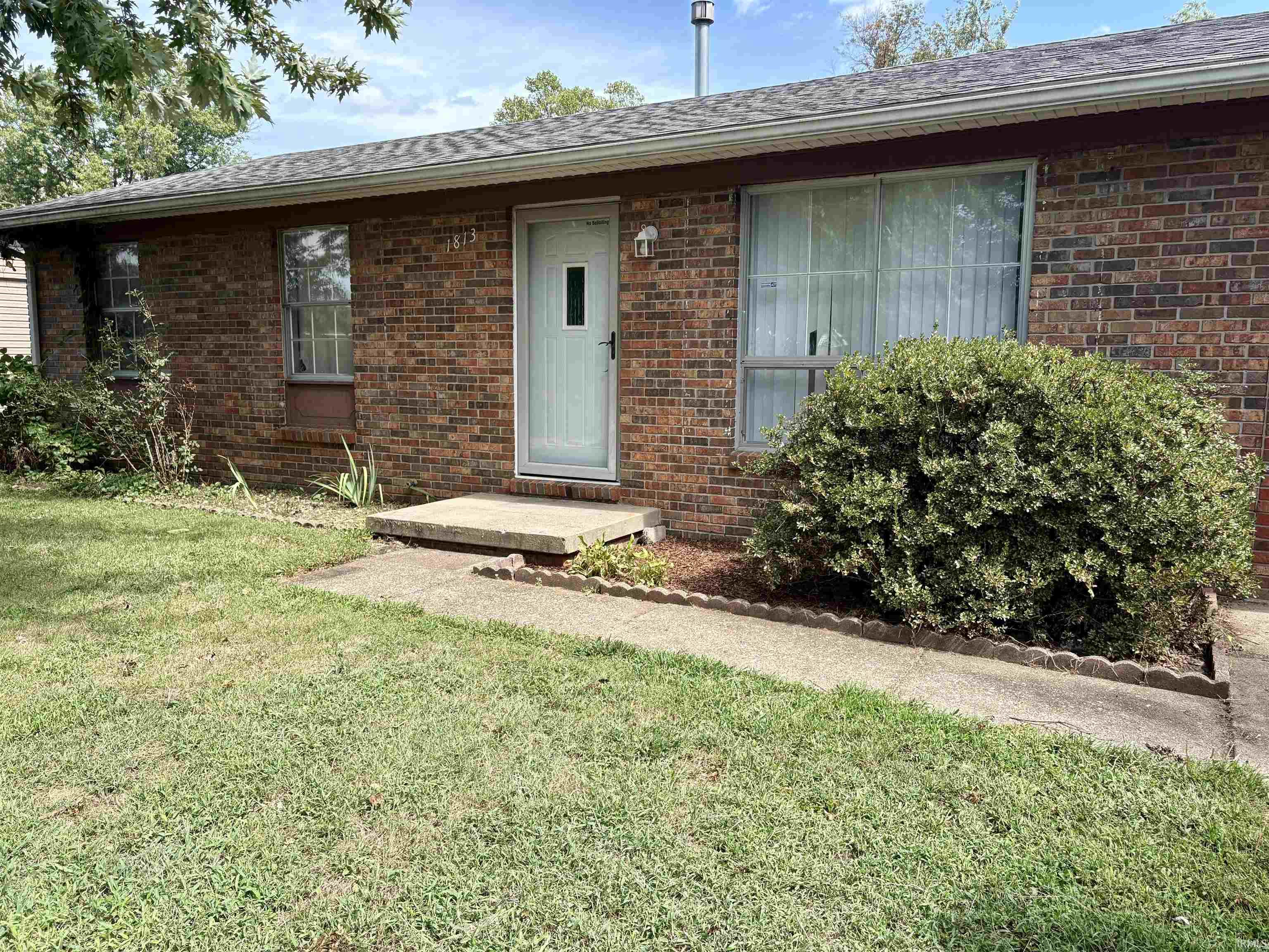 Photo 3 of Manufactured home for sale at 1813 N Colony Rd, Evansville, IN 47715 | MLS# 202636932 | Listing updated on 2026-09-13